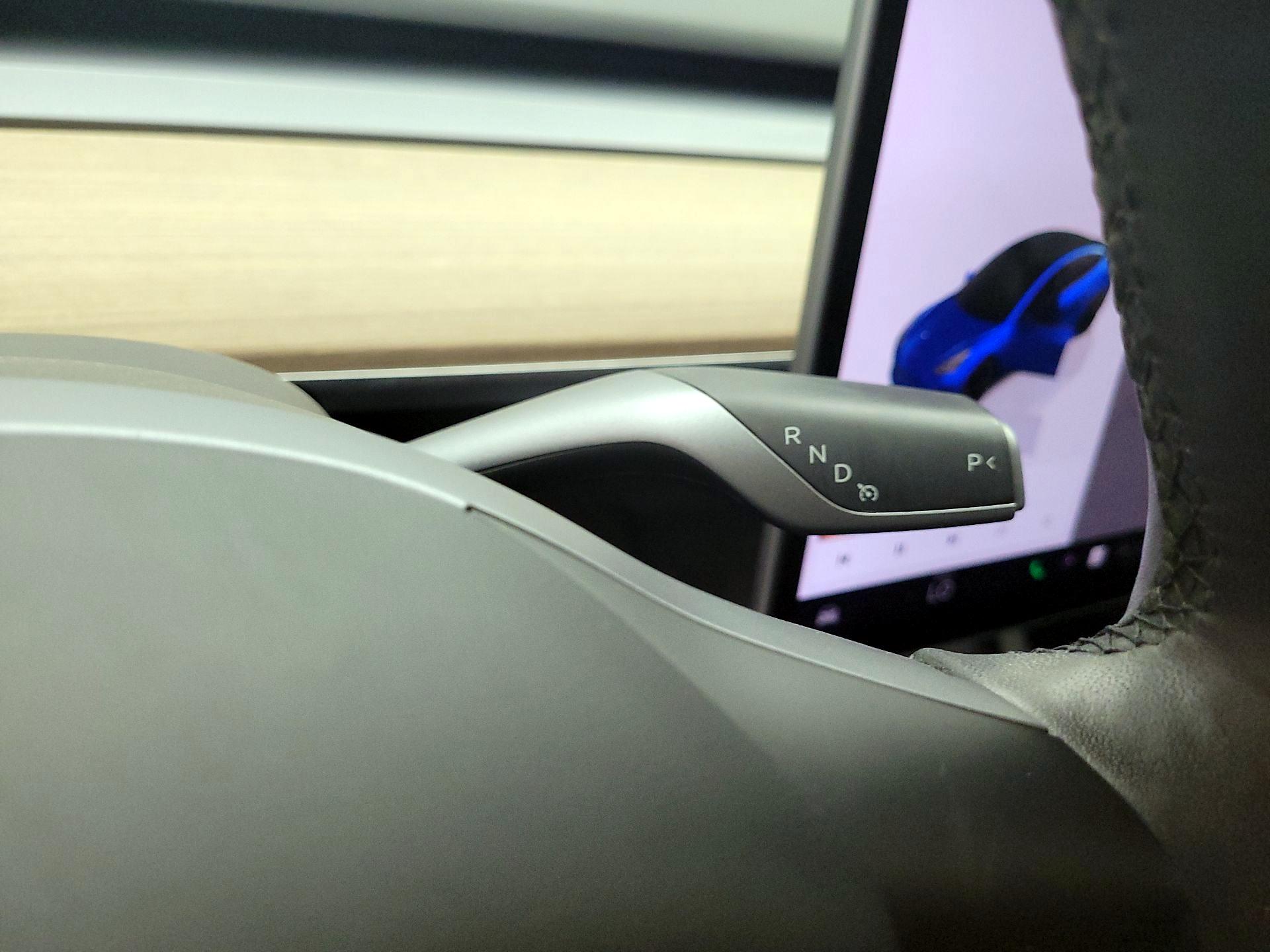 Thumbnail: 2022 Tesla Model 3 - 15