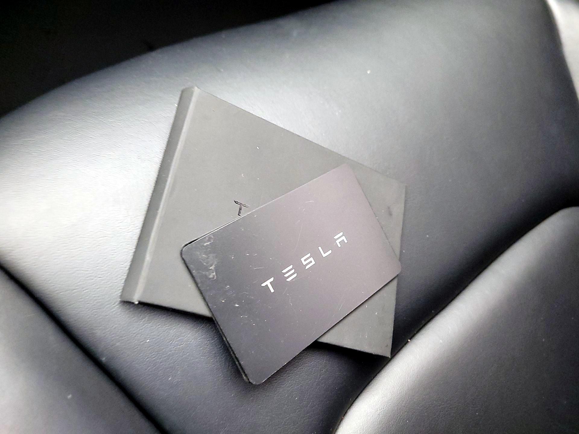 Thumbnail: 2022 Tesla Model 3 - 17
