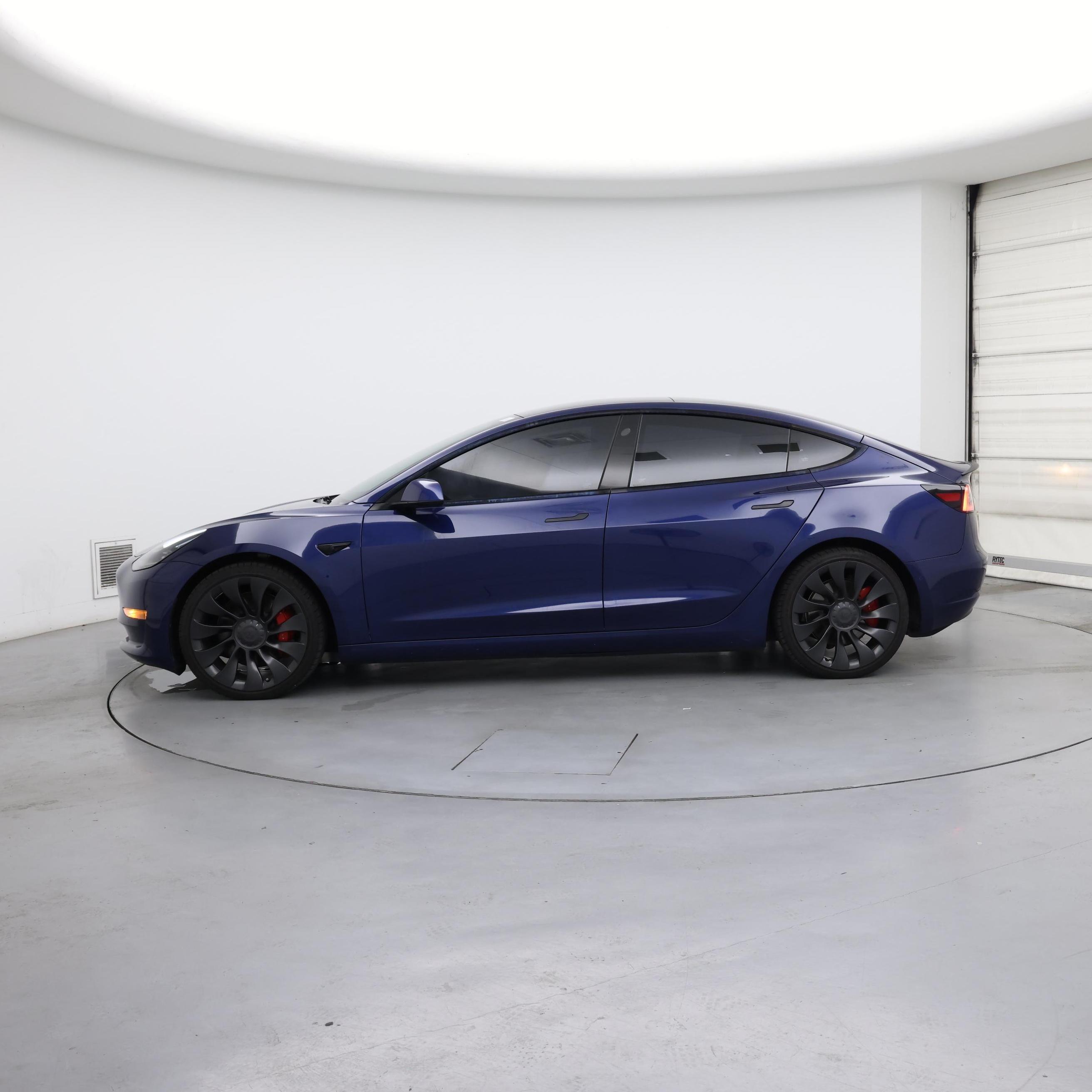 Thumbnail: 2022 Tesla Model 3 - 3