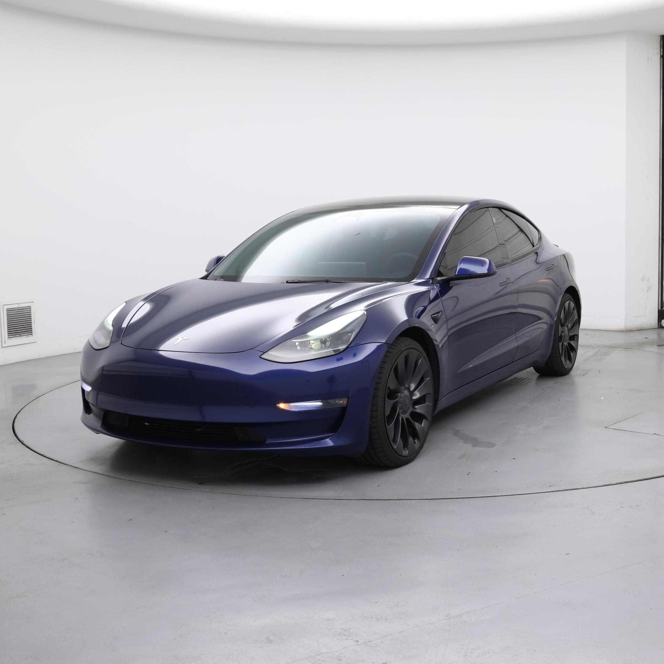 Thumbnail: 2022 Tesla Model 3 - 4