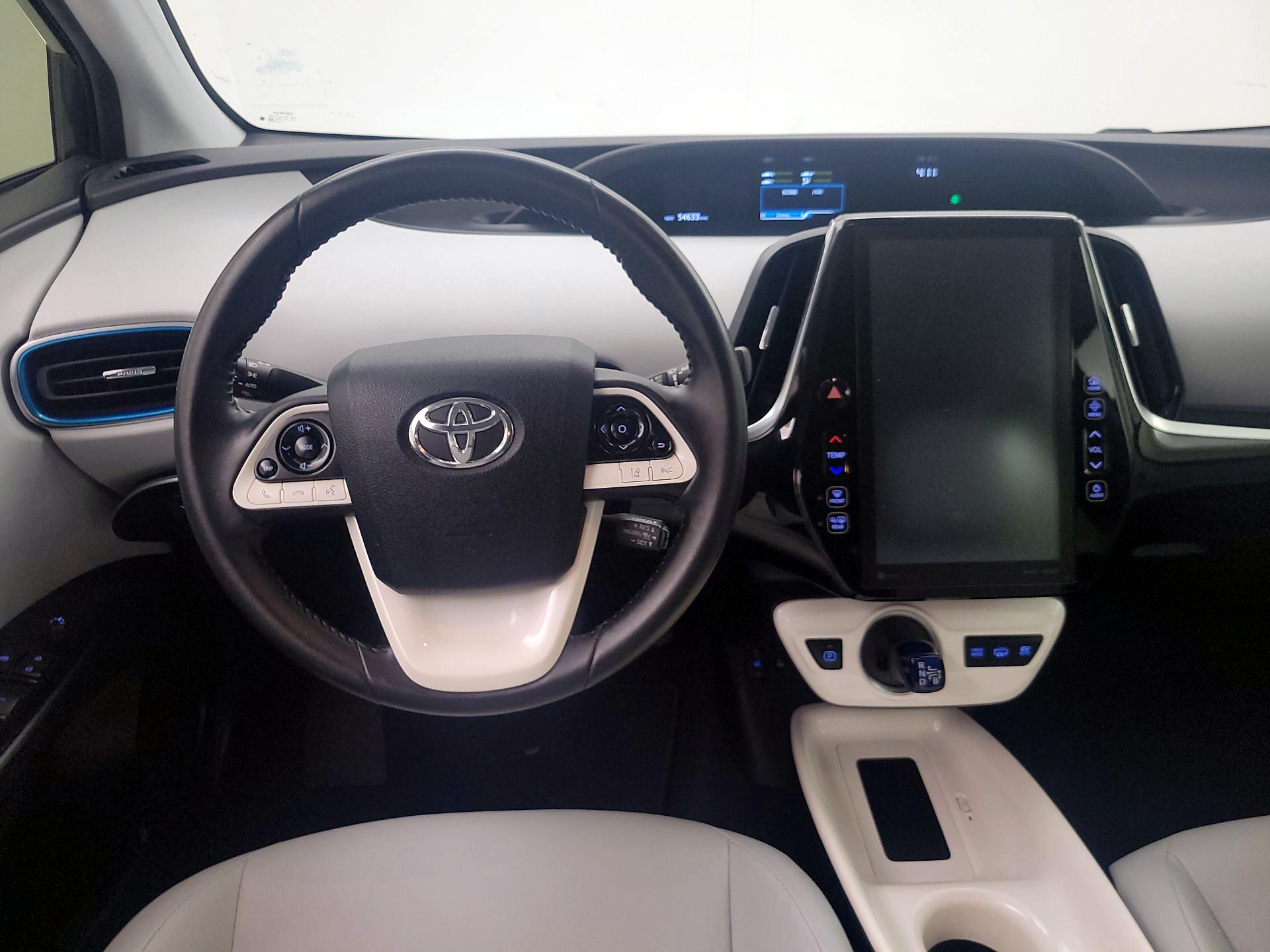 Thumbnail: 2019 Toyota Prius Prime - 10