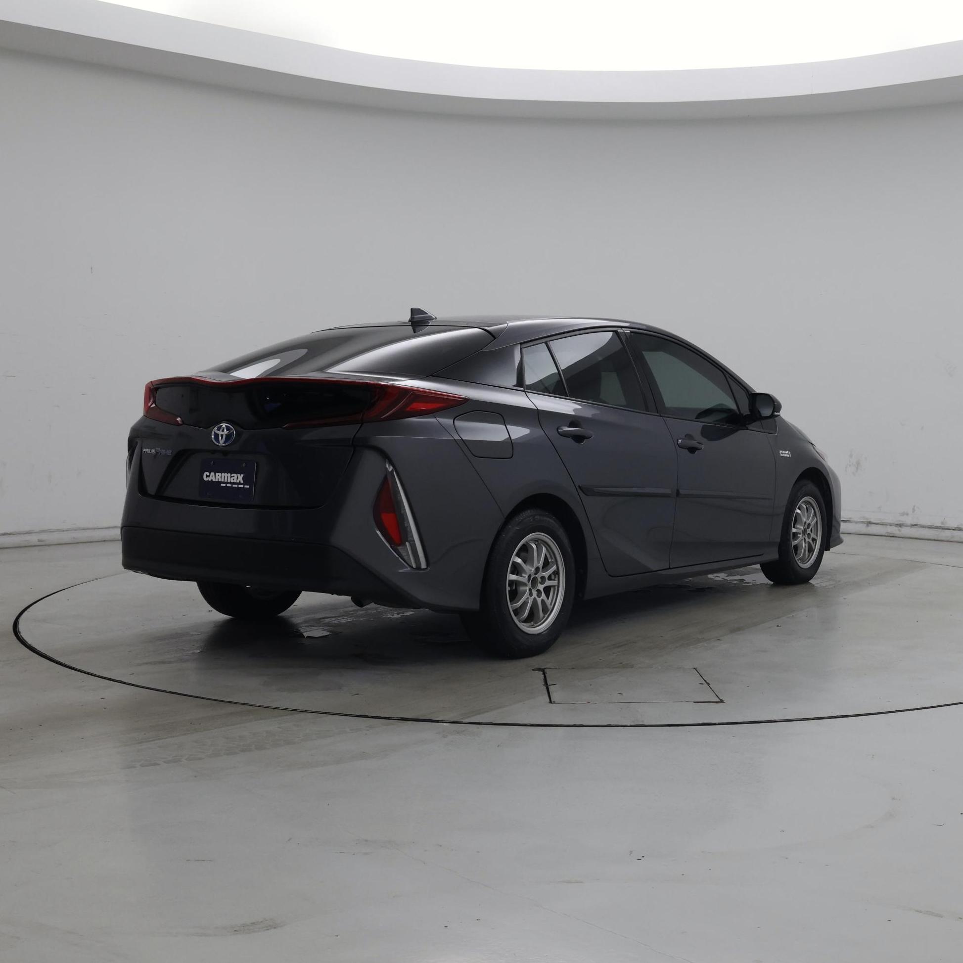 Thumbnail: 2019 Toyota Prius Prime - 8