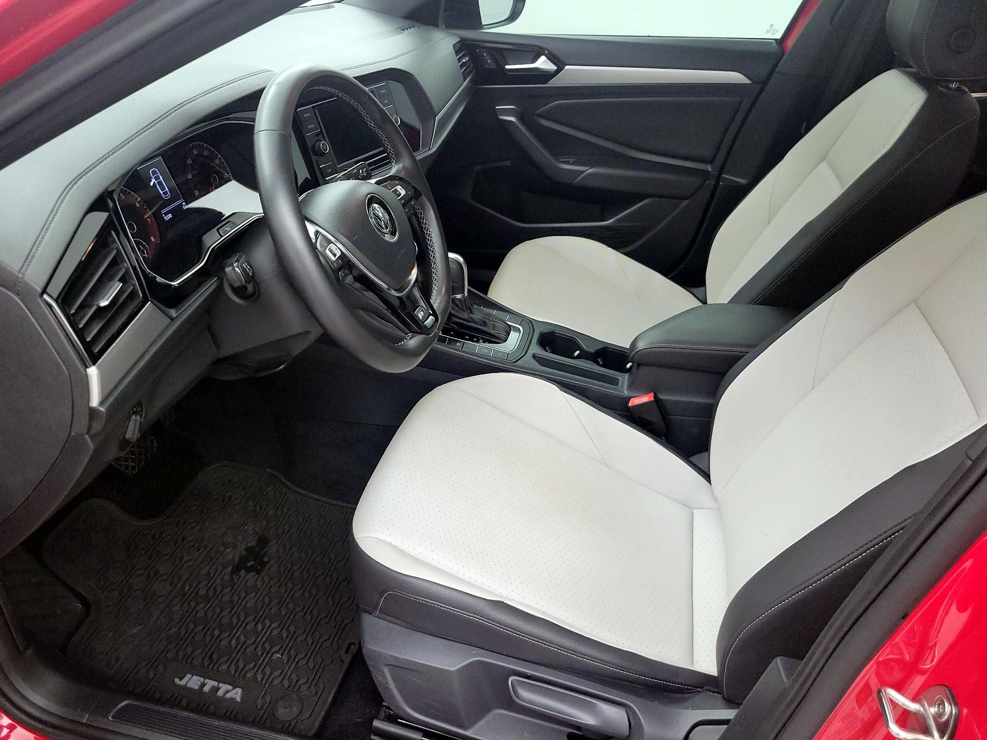 Thumbnail: 2019 Volkswagen Jetta - 11