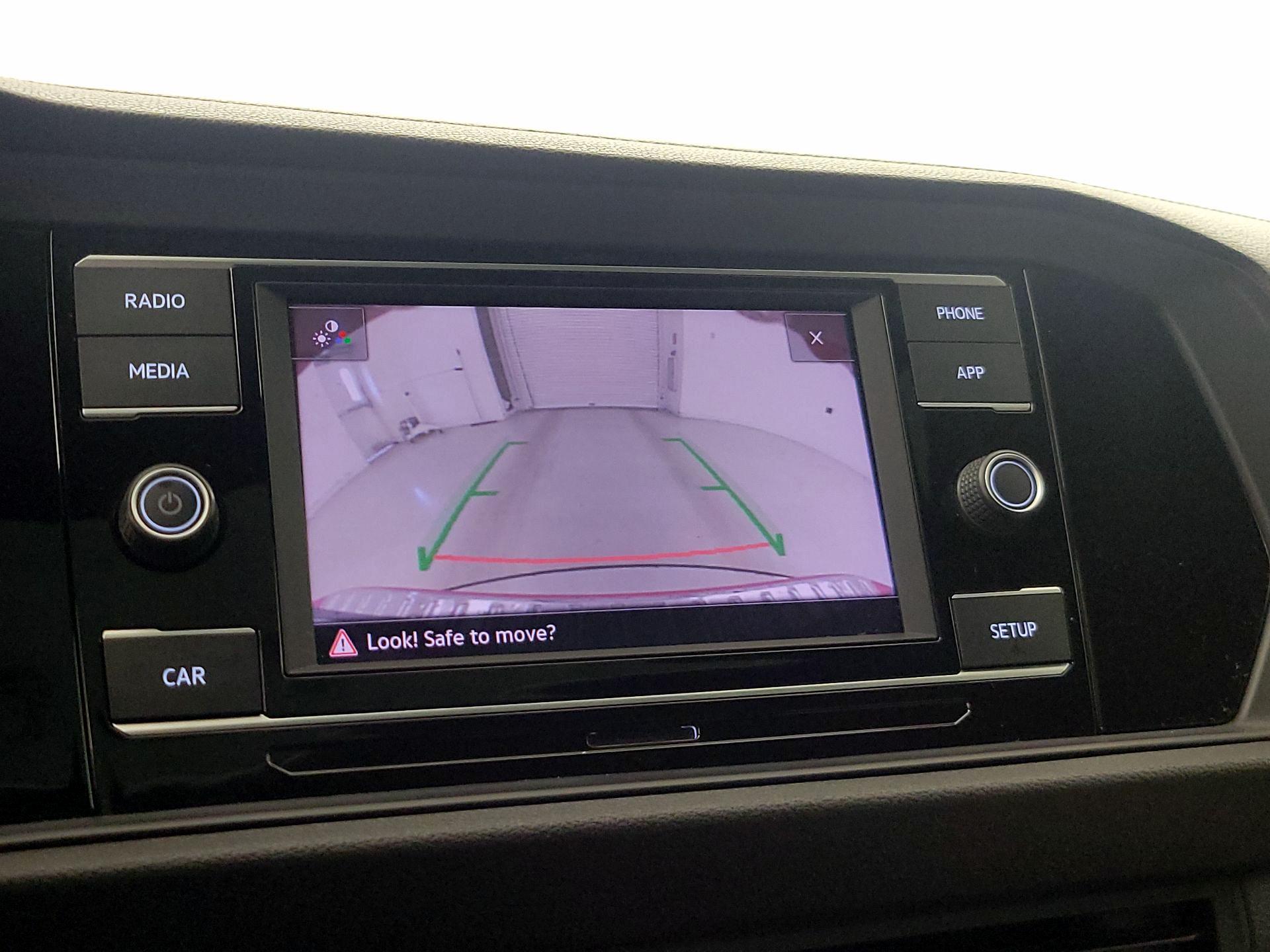 Thumbnail: 2019 Volkswagen Jetta - 14