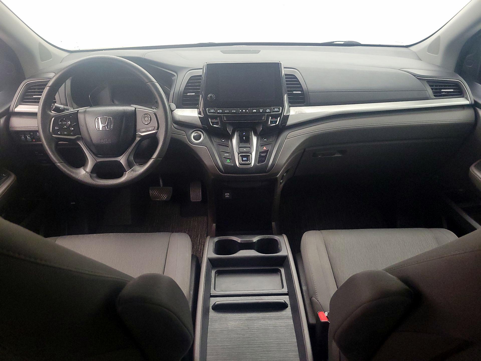 Thumbnail: 2018 Honda Odyssey - 9