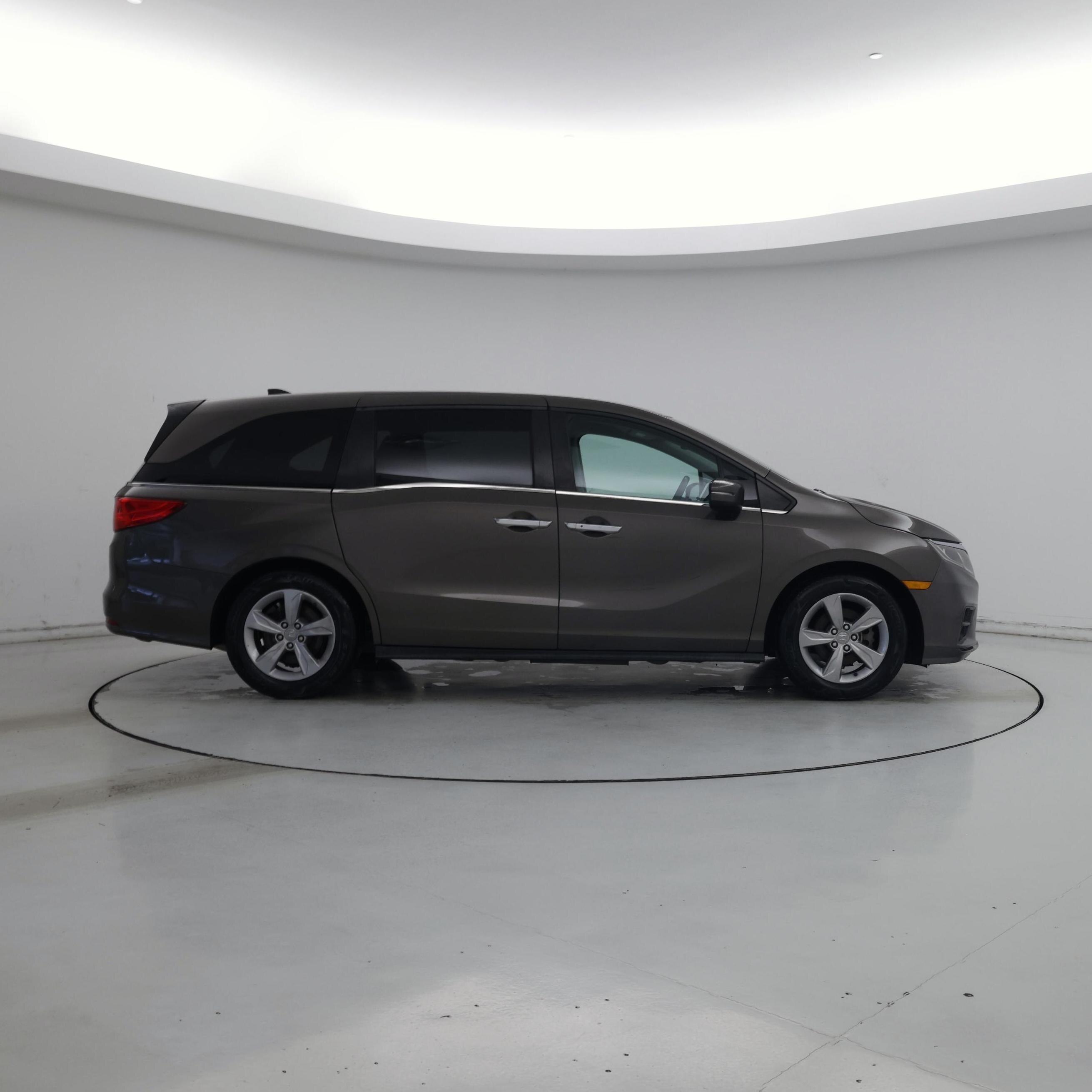 Thumbnail: 2018 Honda Odyssey - 7