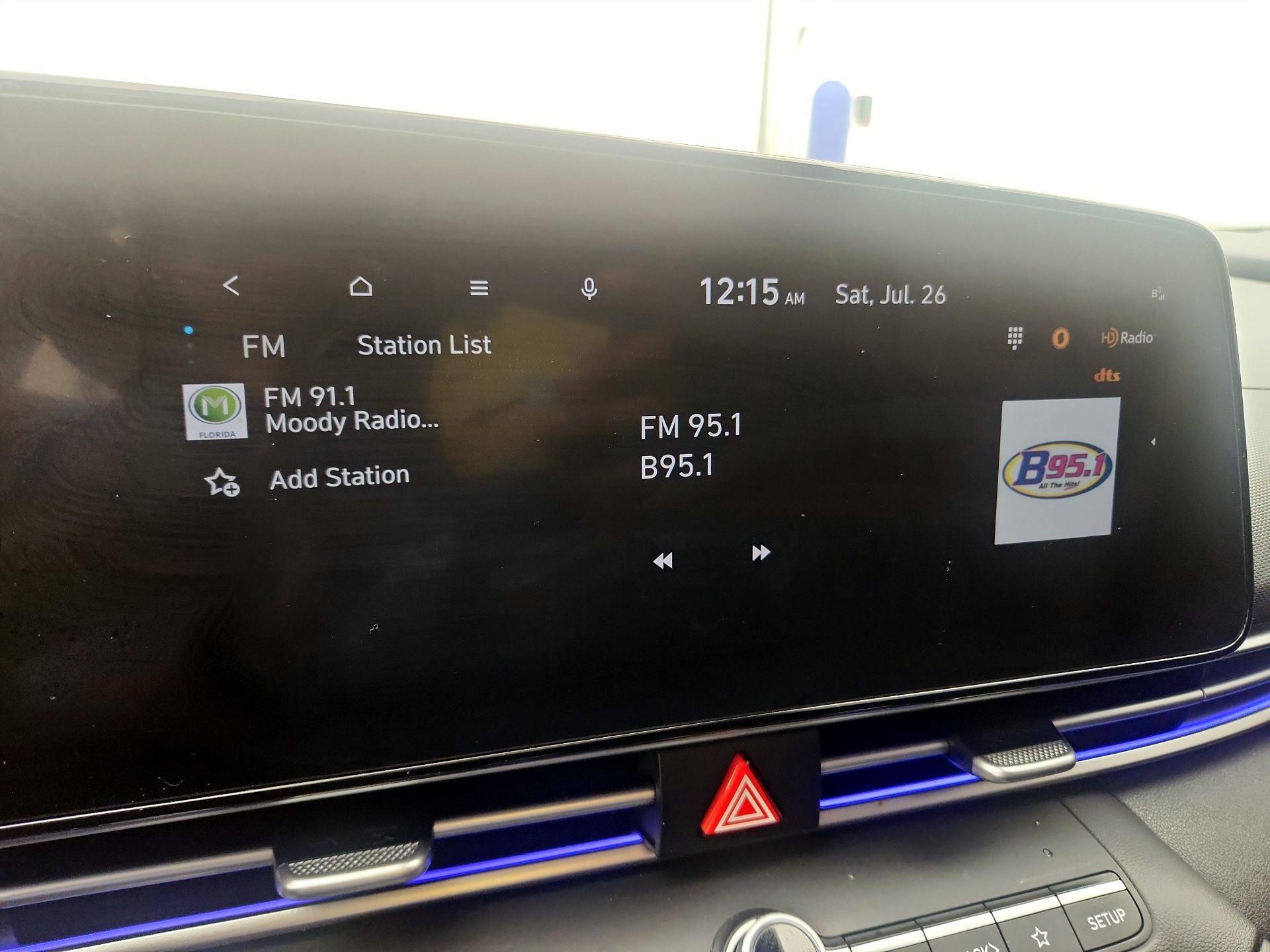 Thumbnail: 2023 Hyundai Elantra - 16
