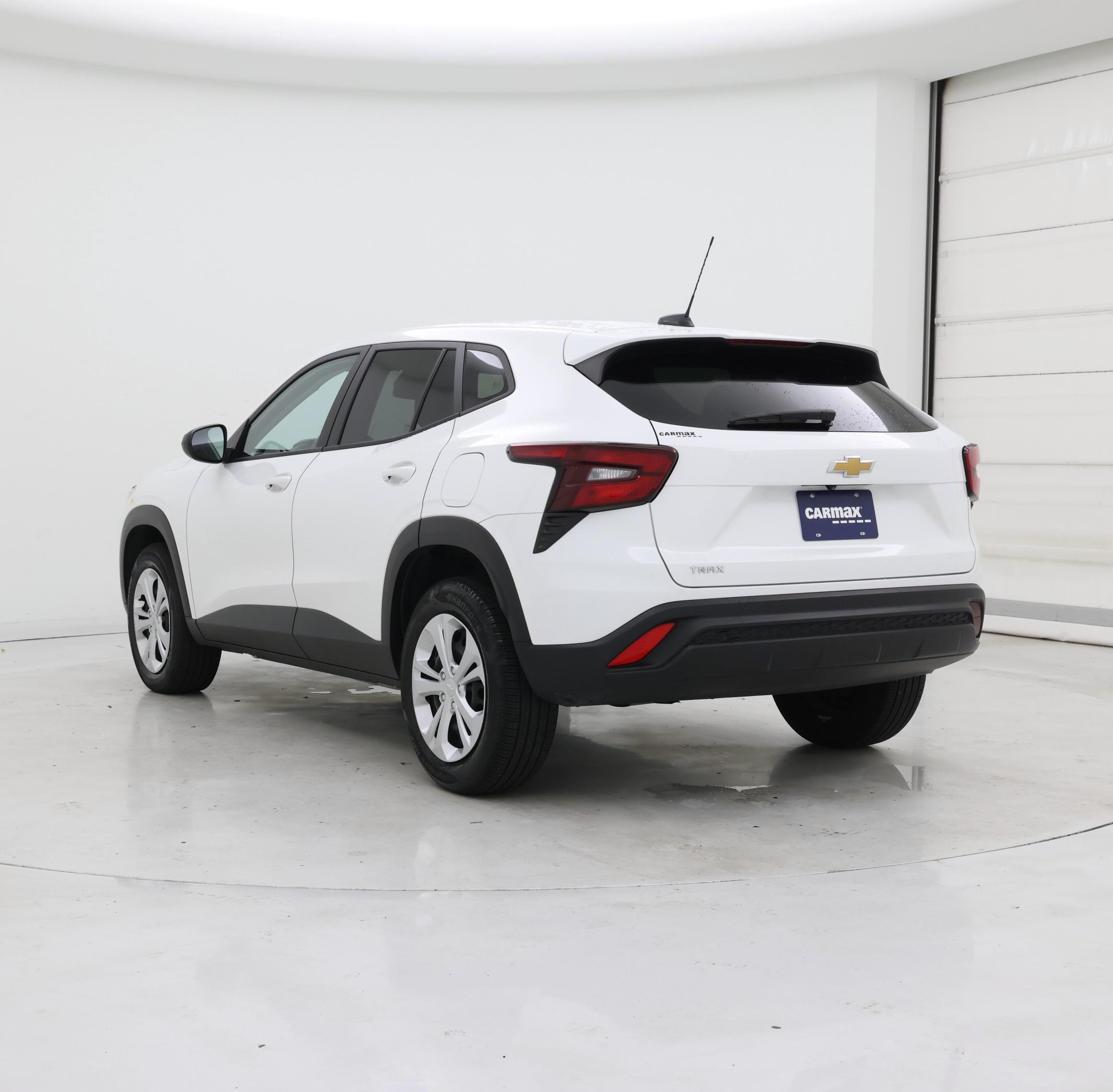 Thumbnail: 2024 Chevrolet Trax - 2