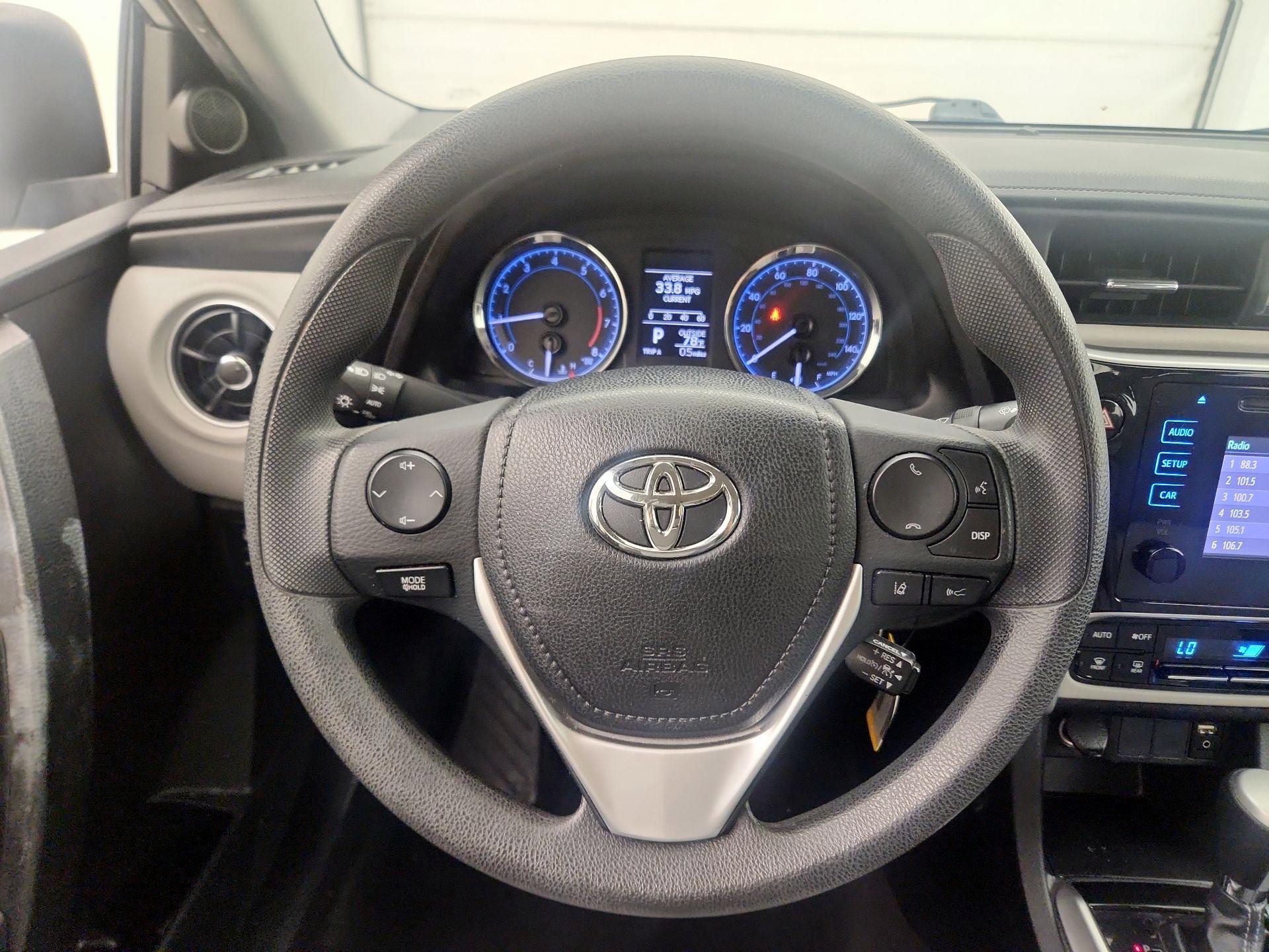 Thumbnail: 2019 Toyota Corolla - 10