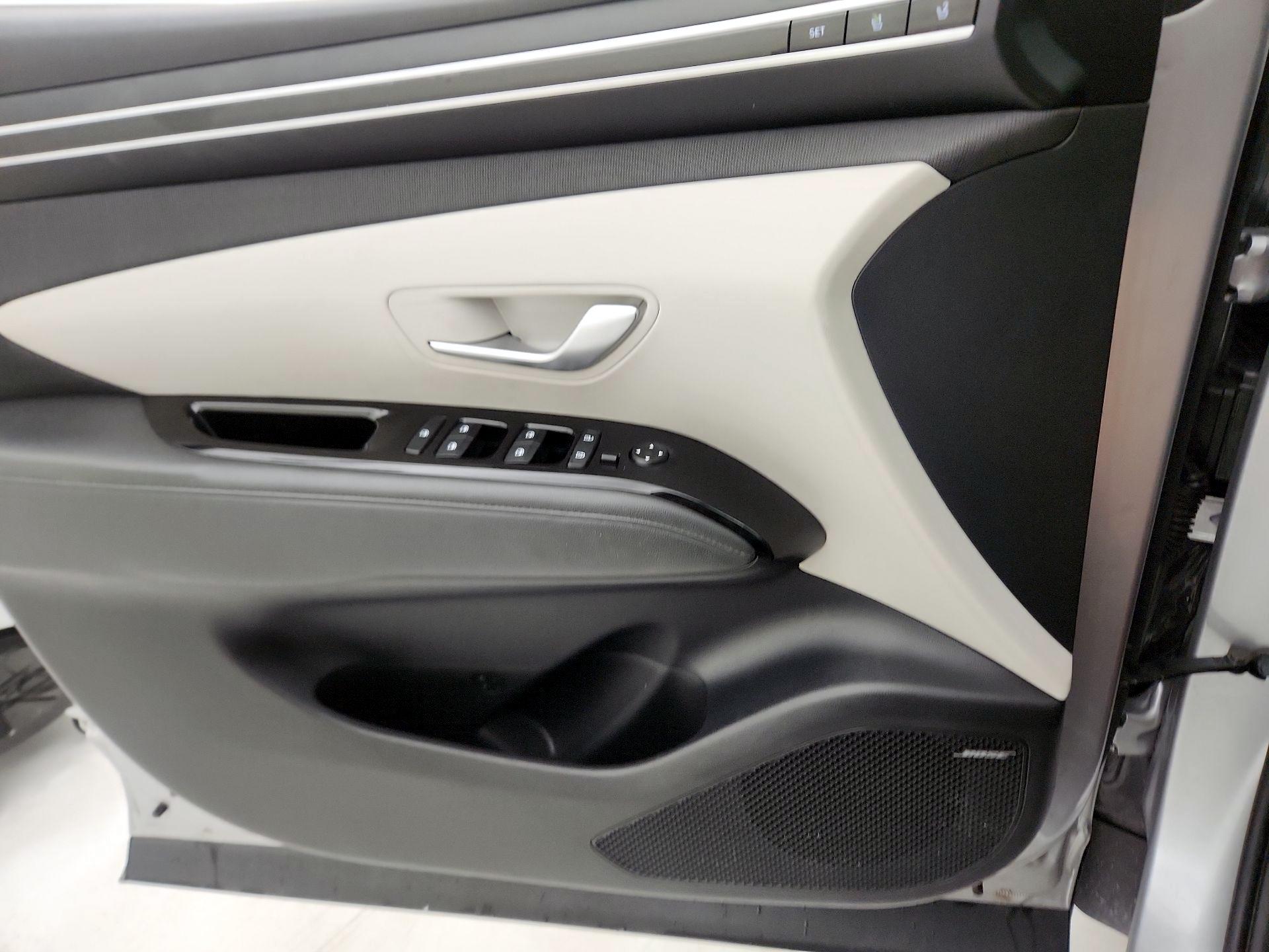 Thumbnail: 2022 Hyundai Tucson - 12