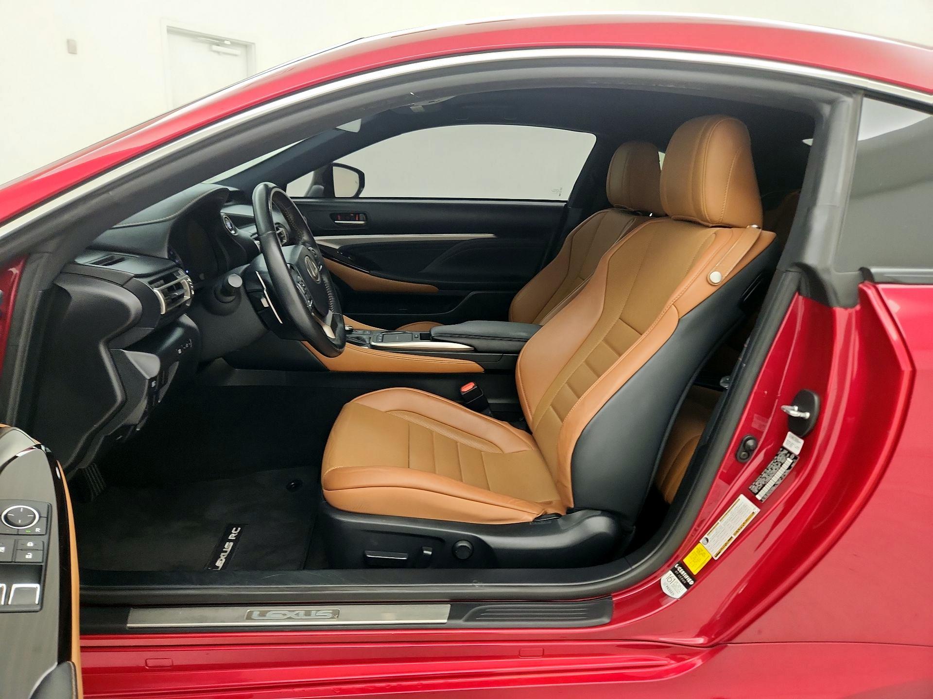 Thumbnail: 2019 Lexus RC - 11