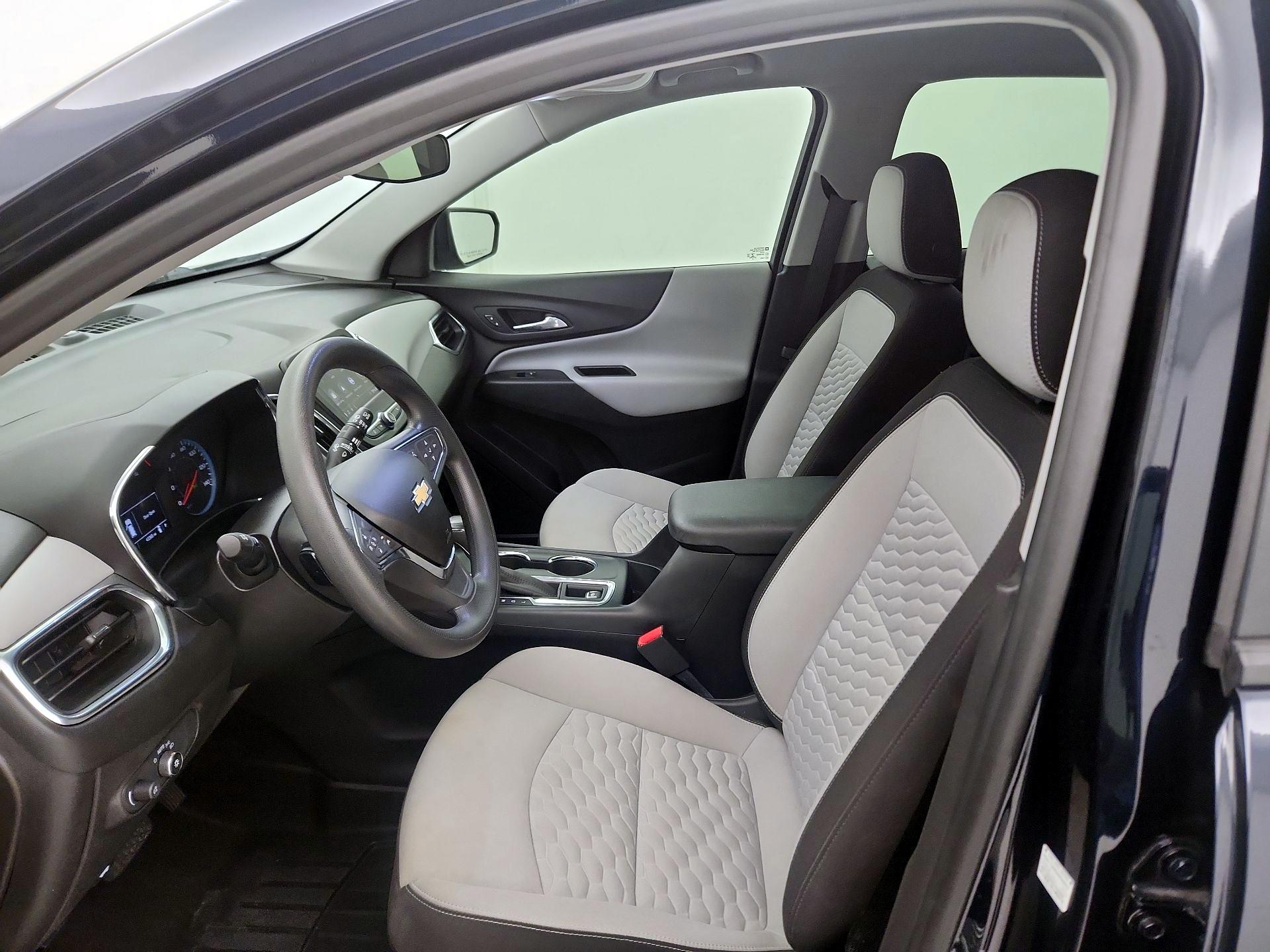 Thumbnail: 2021 Chevrolet Equinox - 11