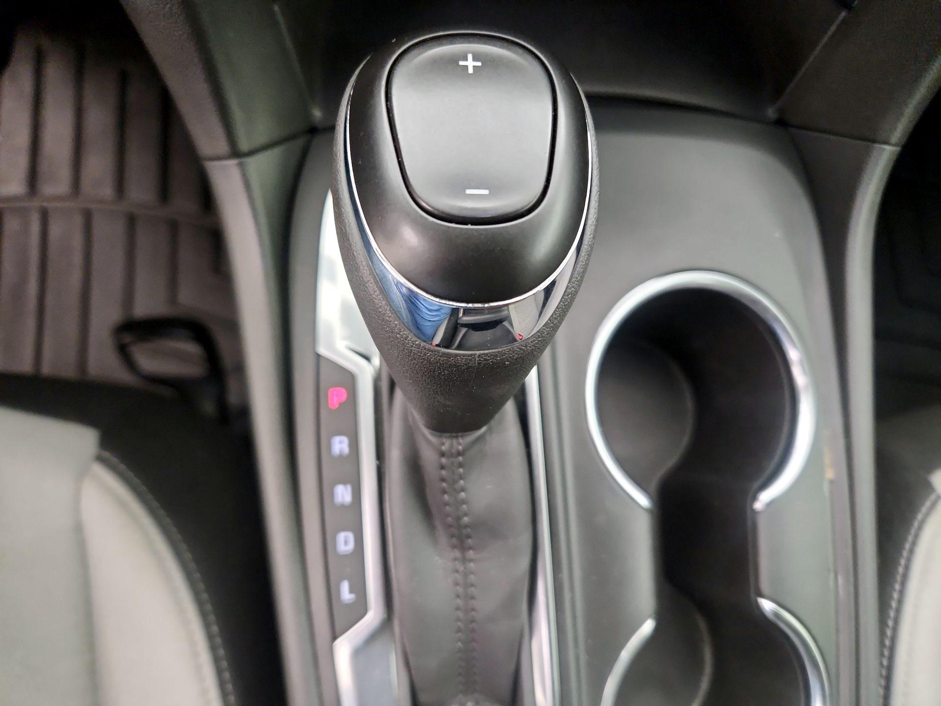 Thumbnail: 2021 Chevrolet Equinox - 17