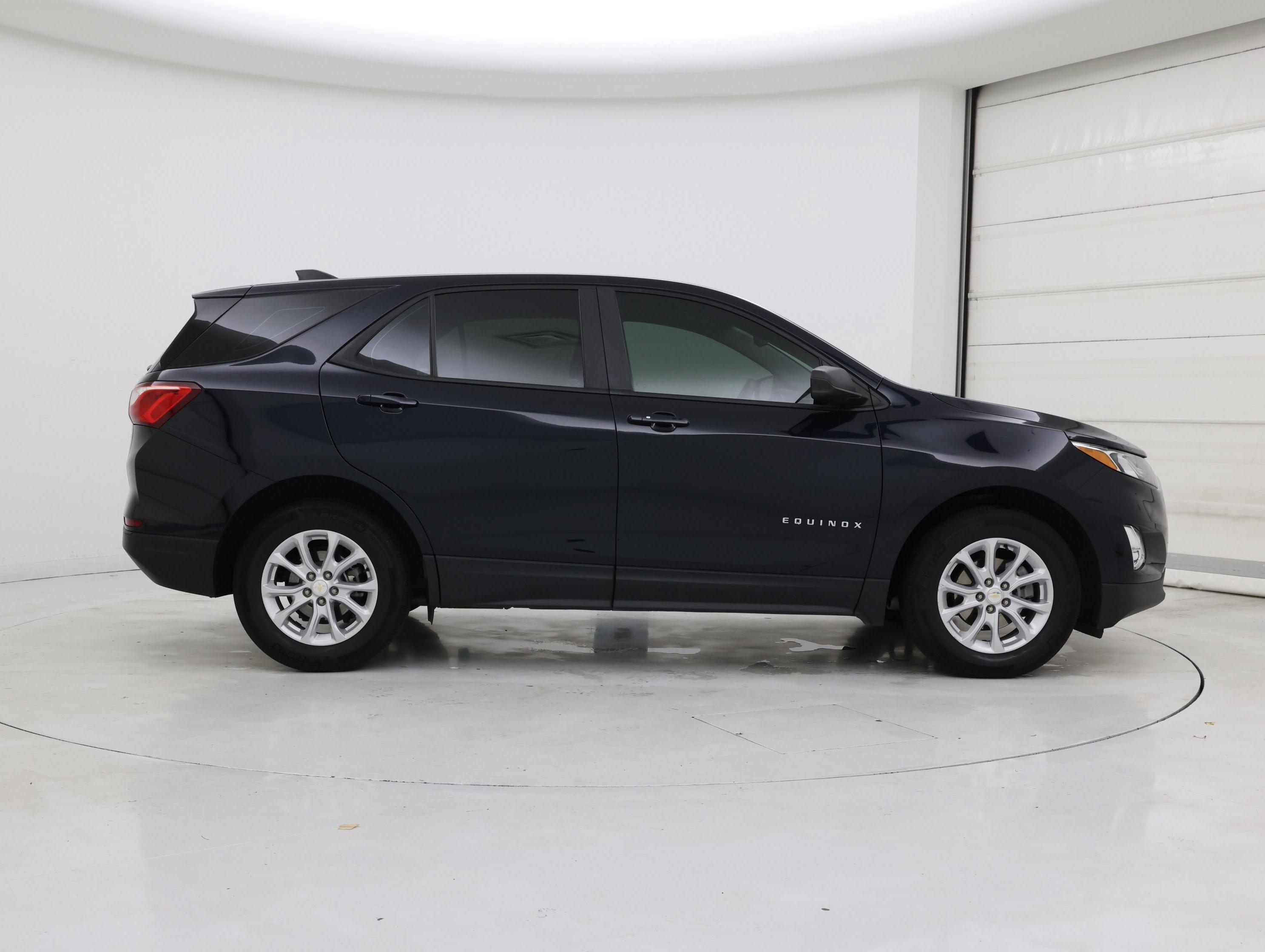 Thumbnail: 2021 Chevrolet Equinox - 7