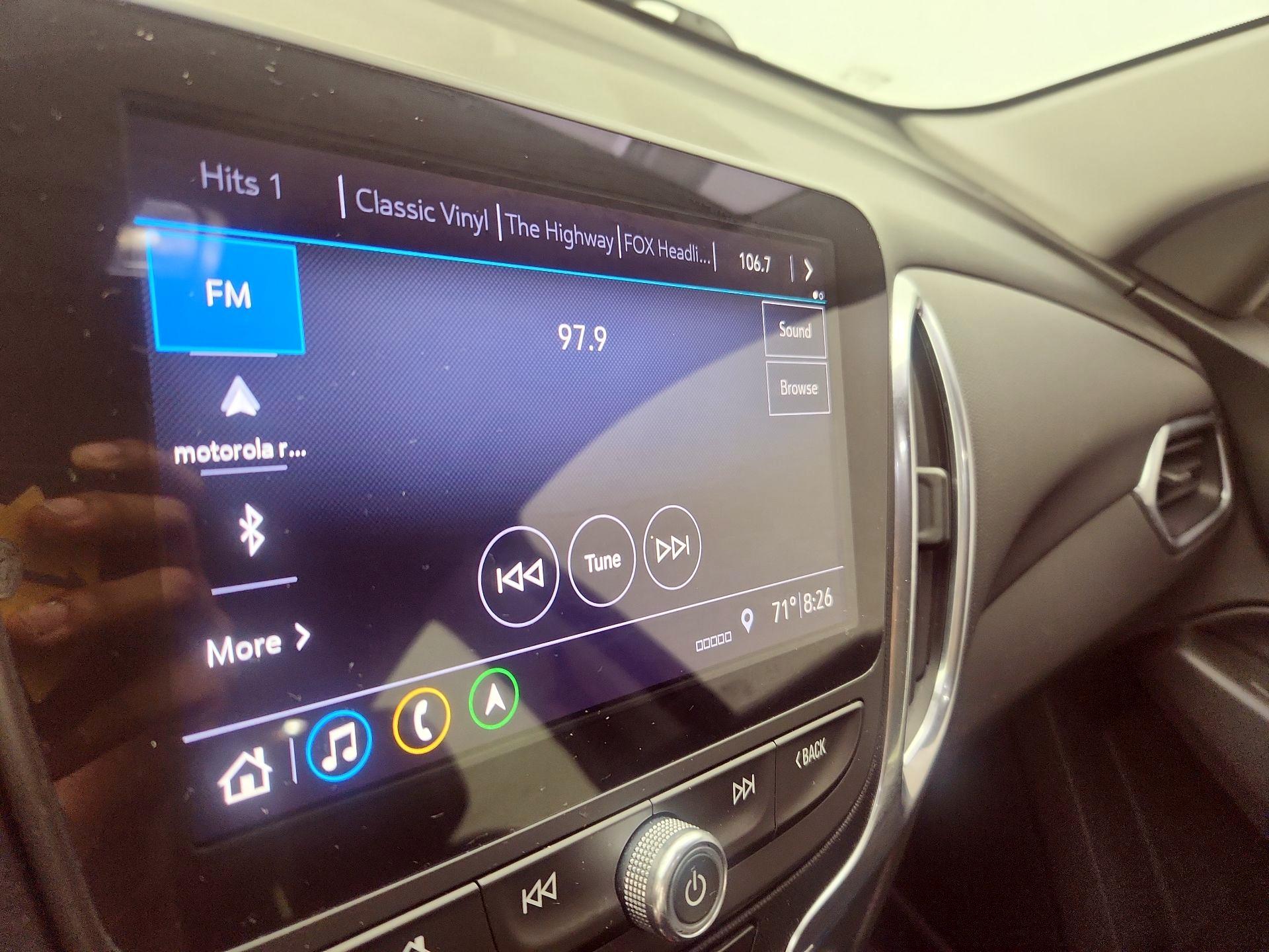 Thumbnail: 2021 Chevrolet Equinox - 16