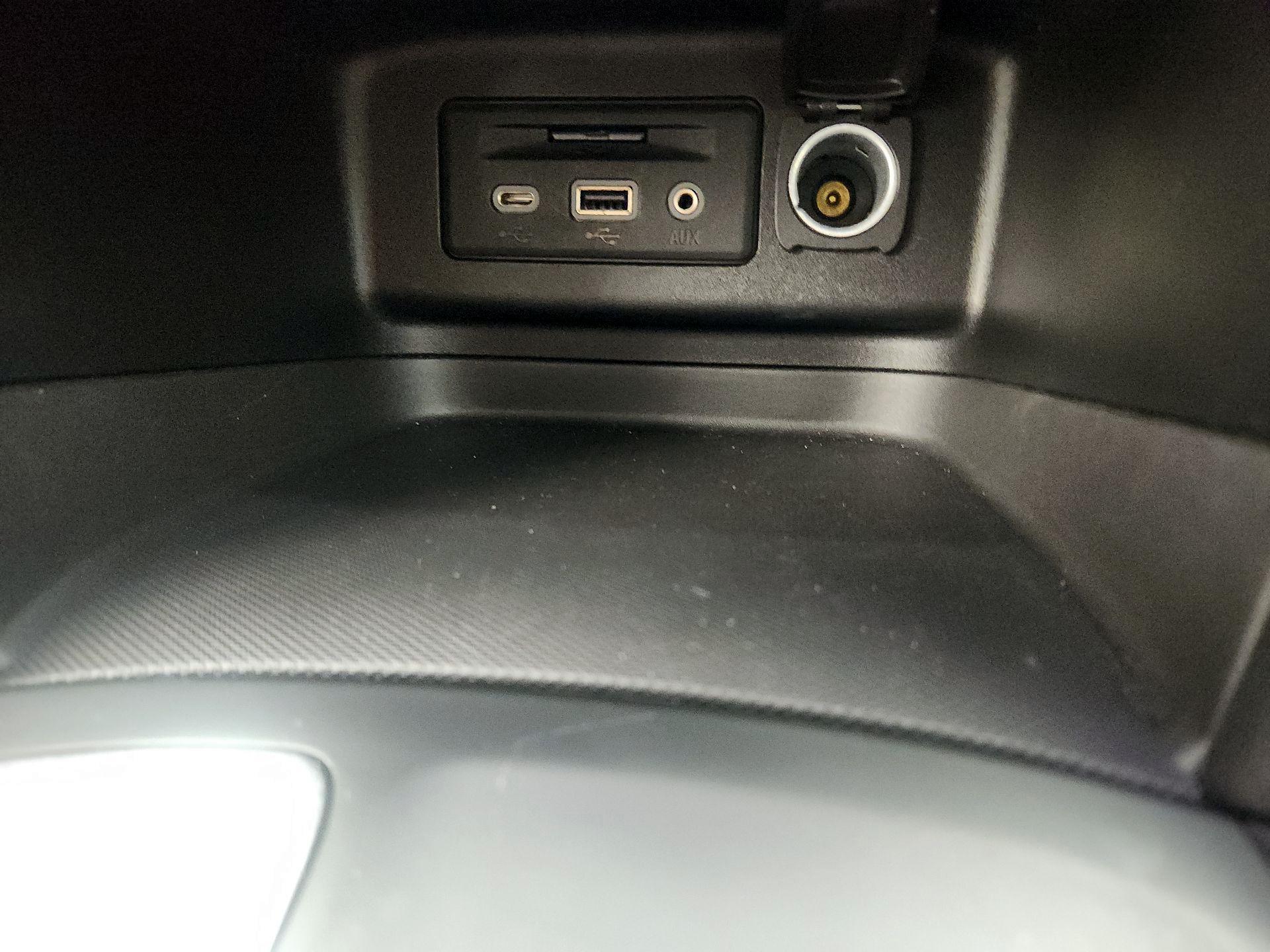 Thumbnail: 2021 Chevrolet Equinox - 19