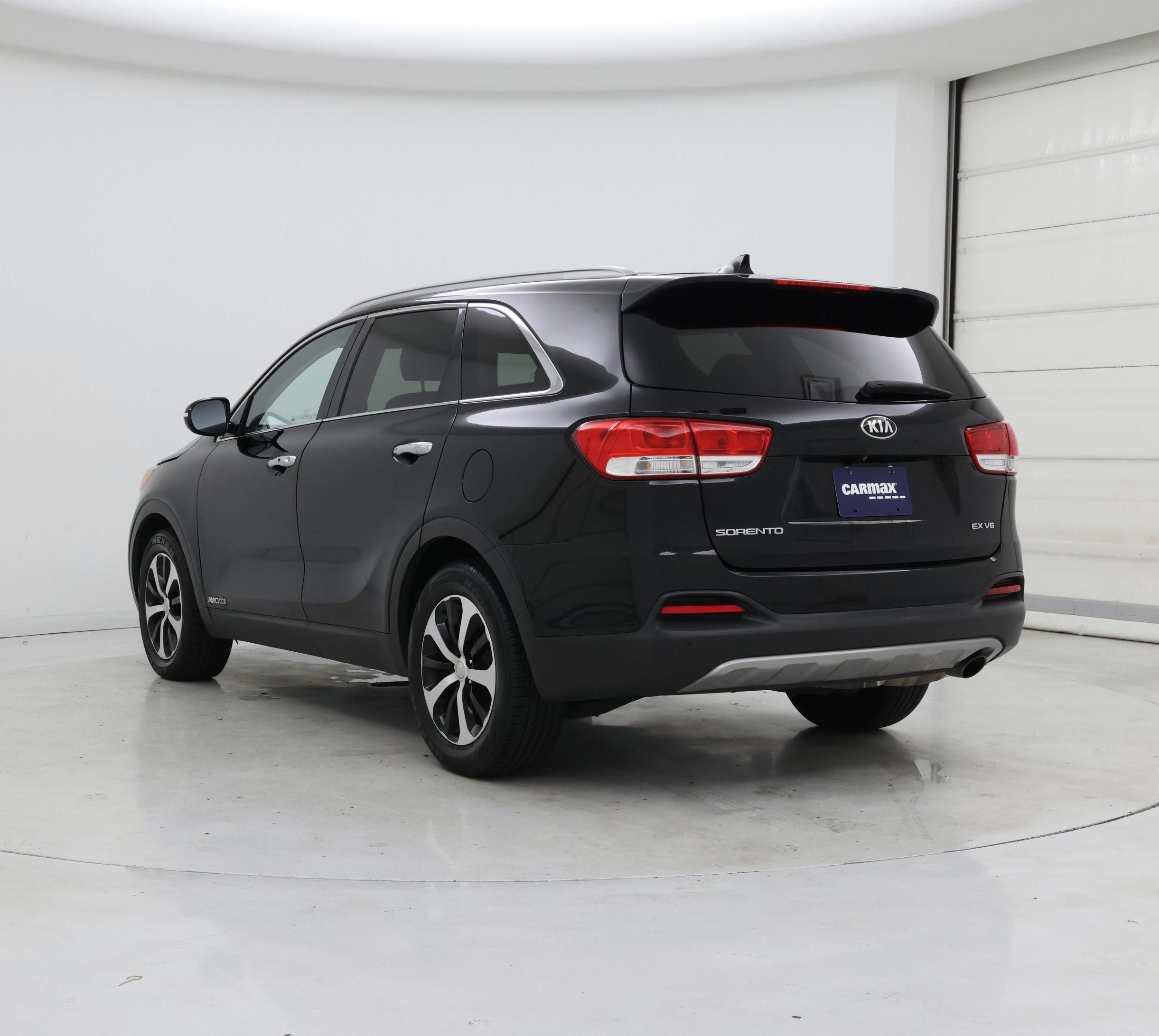 Thumbnail: 2018 Kia Sorento - 2