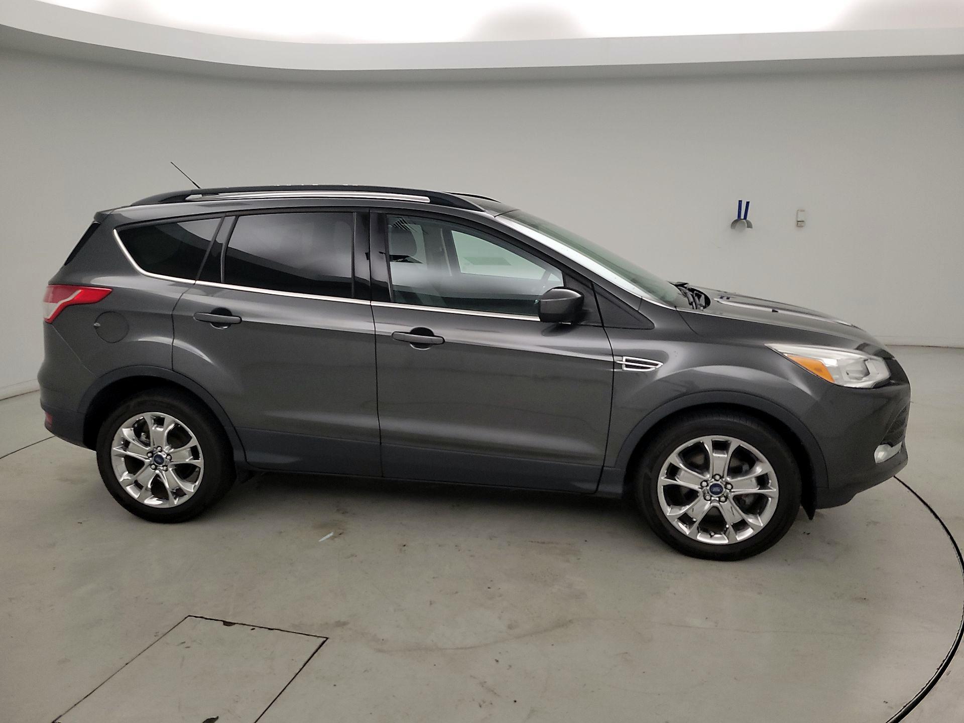 Thumbnail: 2016 Ford Escape - 4