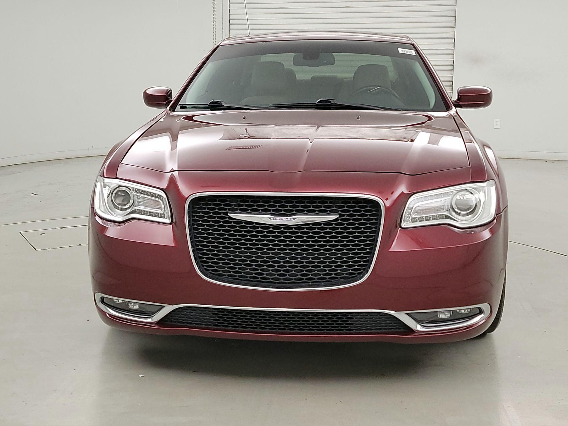 Thumbnail: 2016 Chrysler 300 - 2
