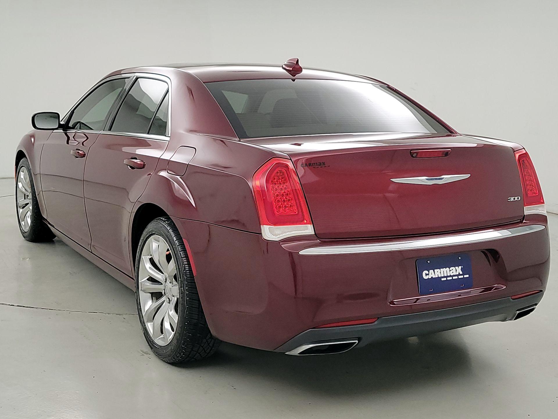 Thumbnail: 2016 Chrysler 300 - 7