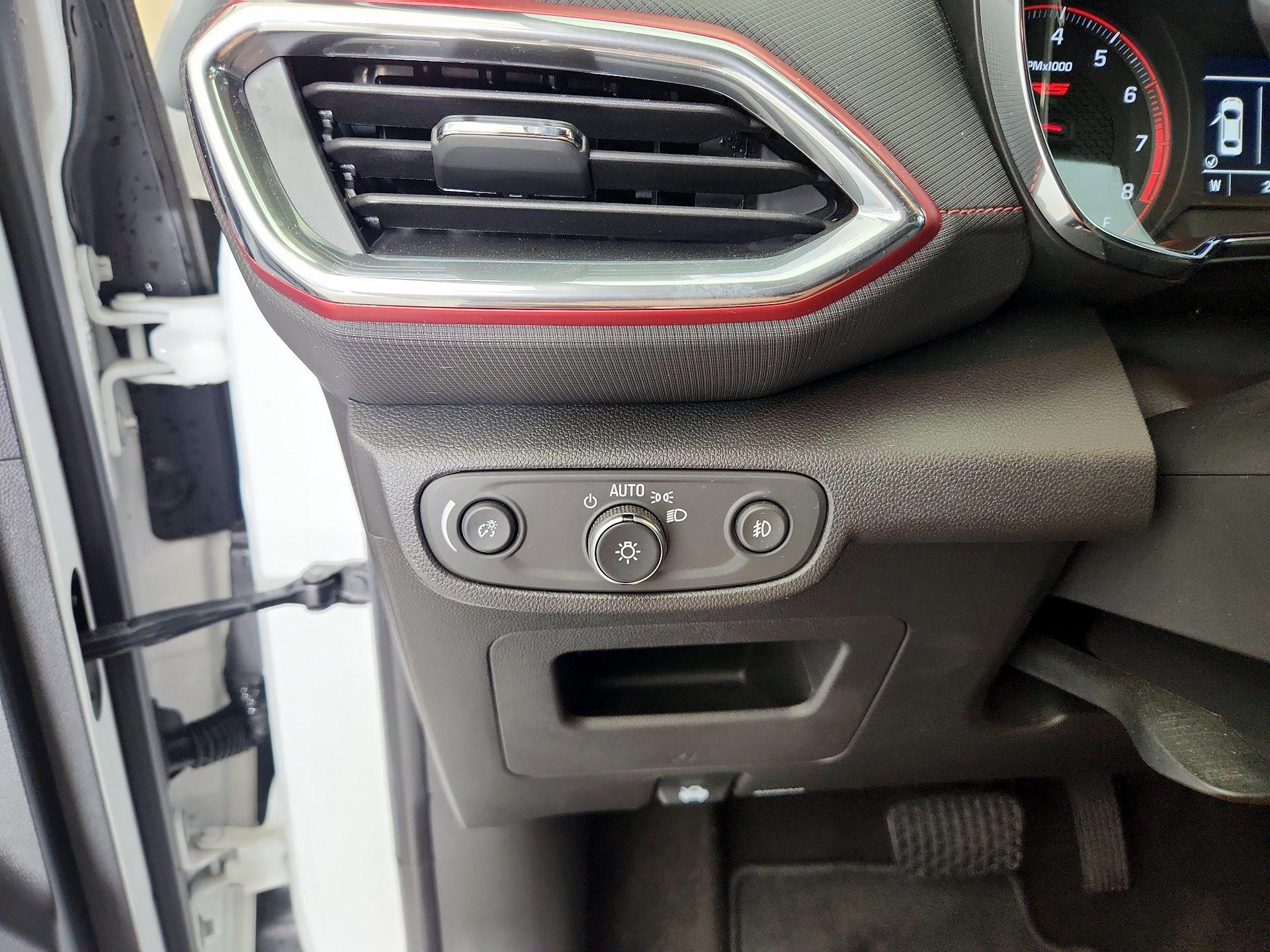 Thumbnail: 2023 Chevrolet TrailBlazer - 13