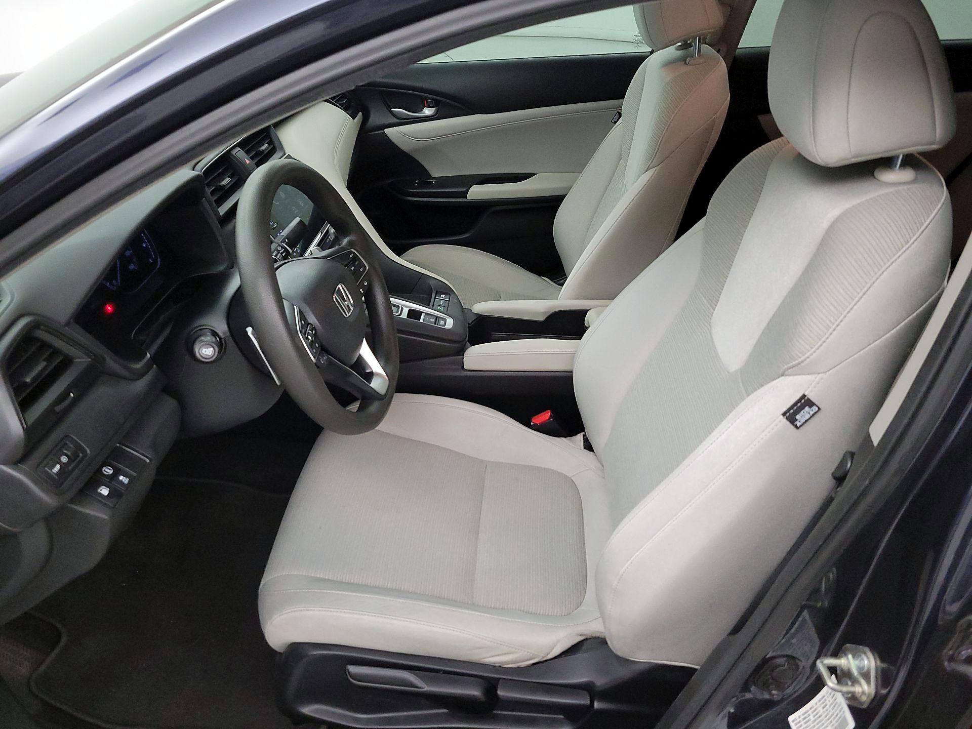 Thumbnail: 2019 Honda Insight - 9
