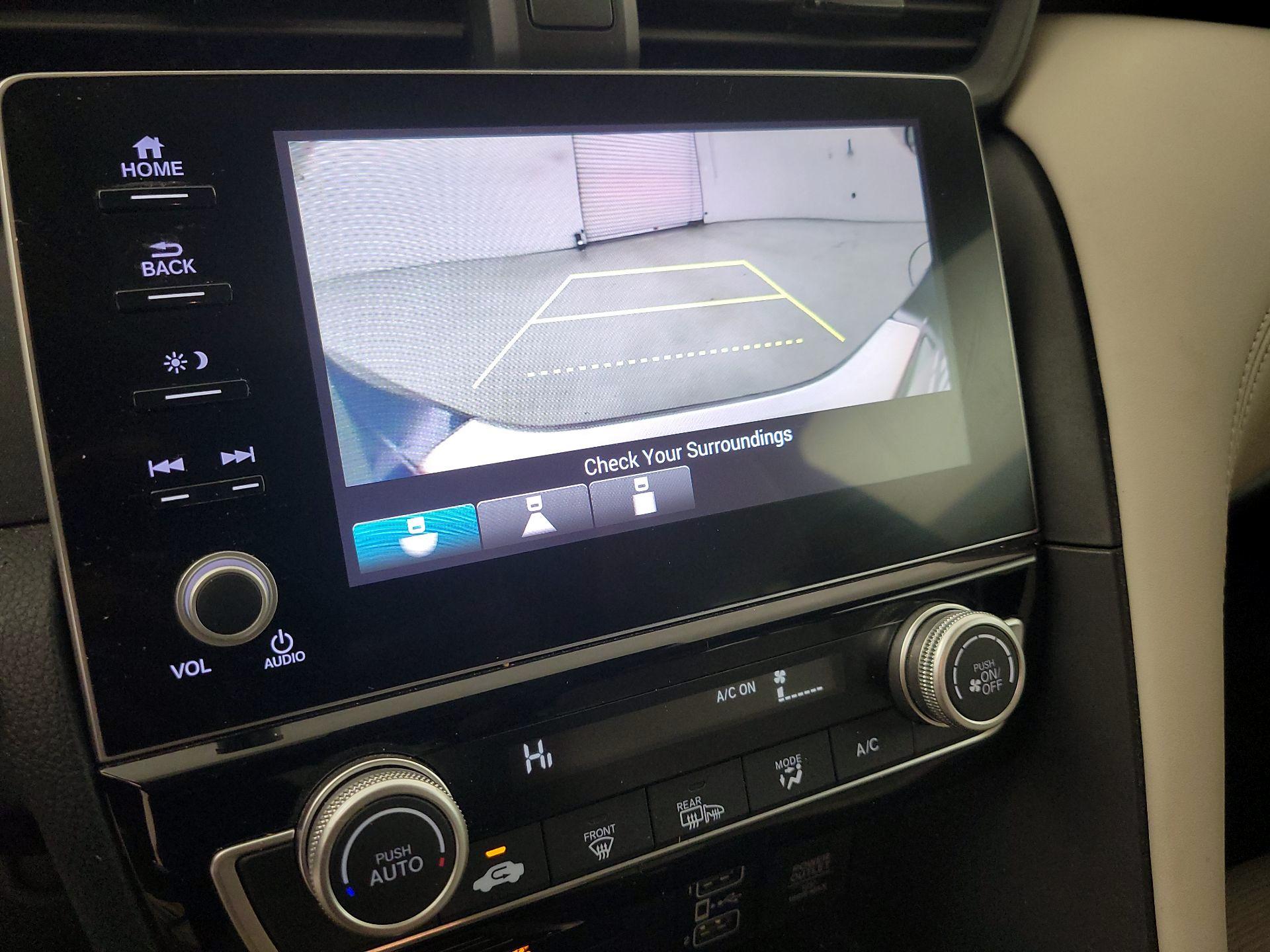Thumbnail: 2019 Honda Insight - 12