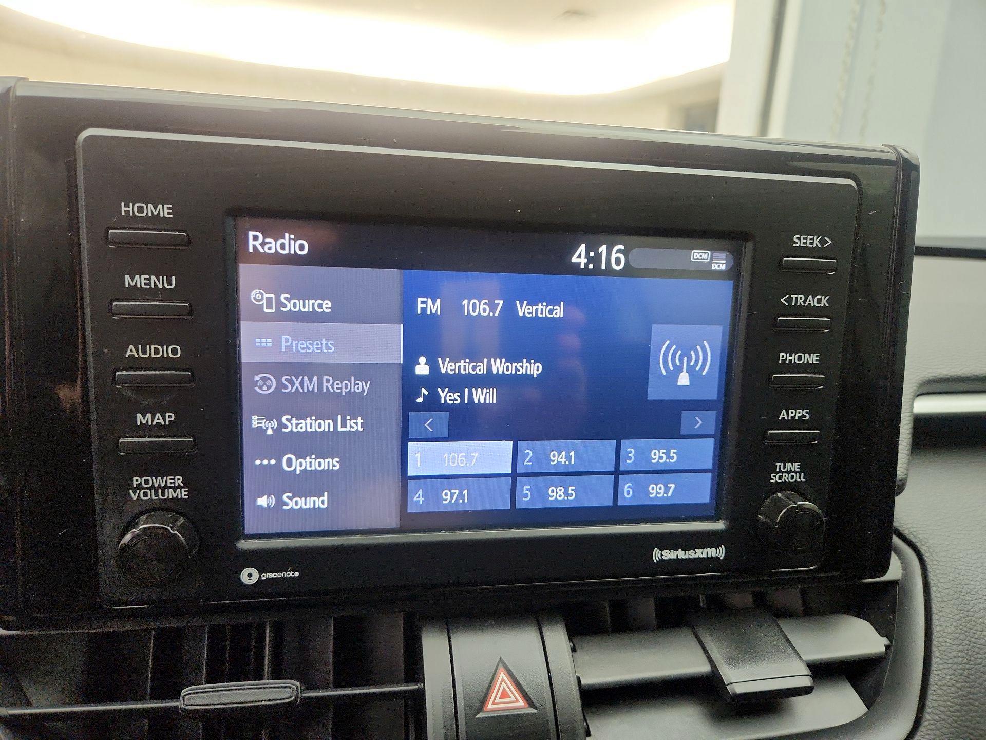 Thumbnail: 2020 Toyota RAV4 - 16