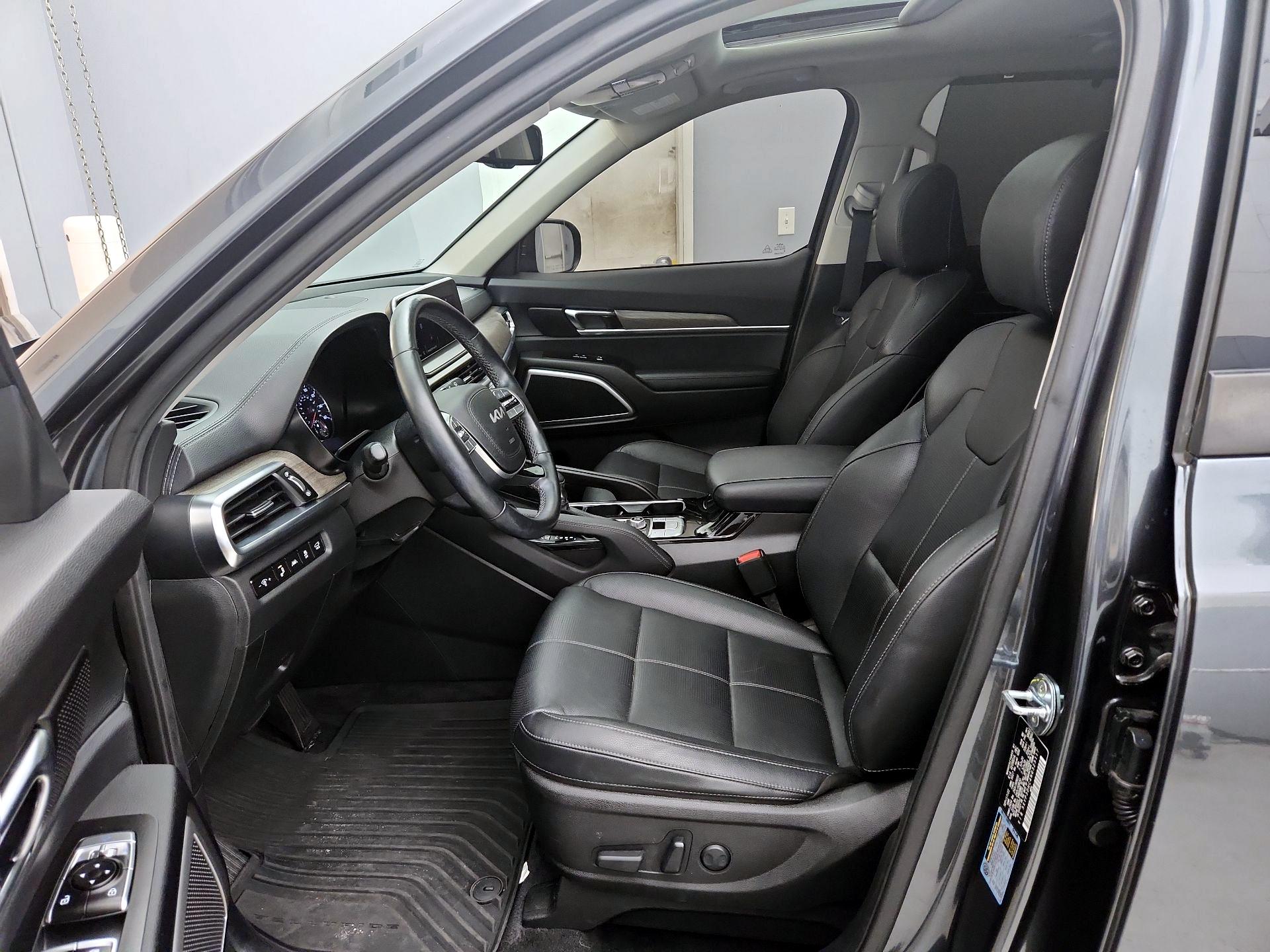 Thumbnail: 2022 Kia Telluride - 11