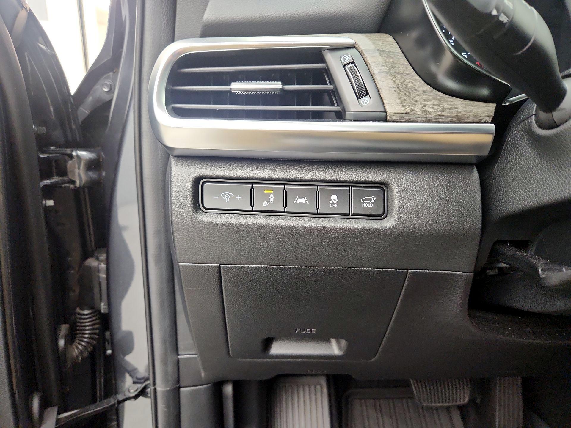 Thumbnail: 2022 Kia Telluride - 13