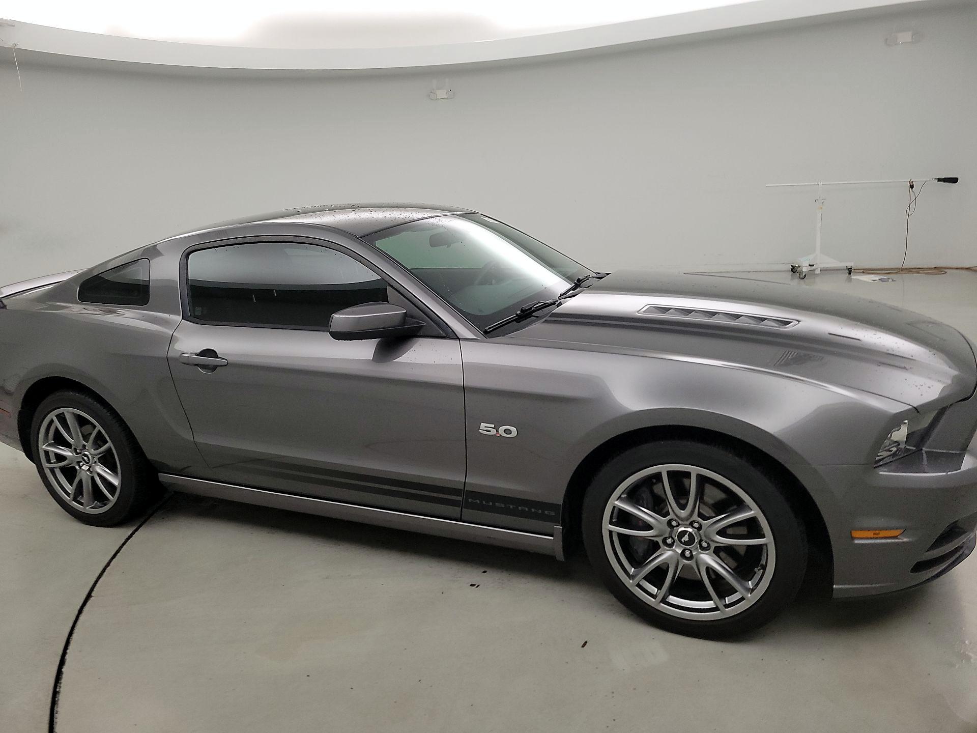Thumbnail: 2013 Ford Mustang - 4