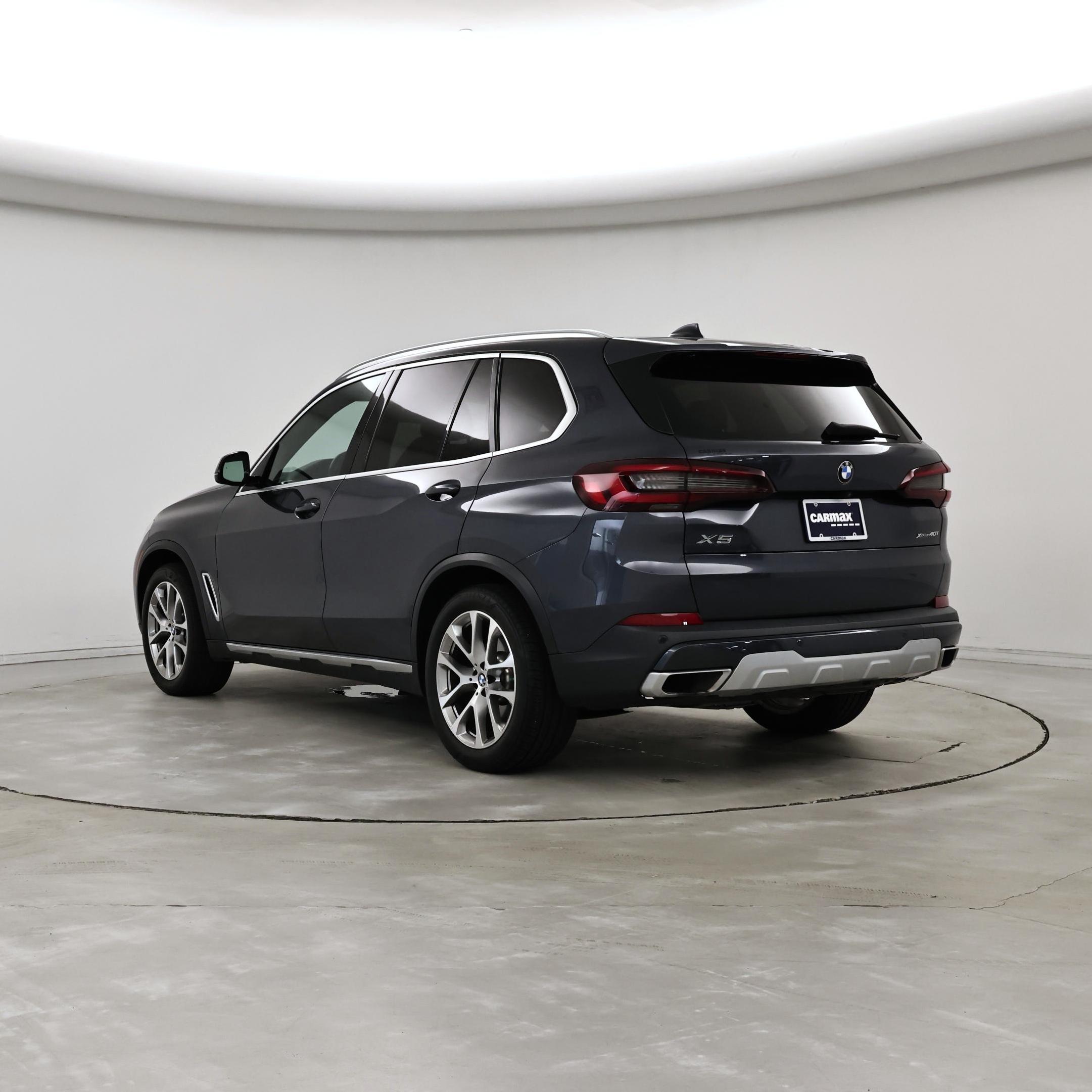 Thumbnail: 2021 BMW X5 - 2