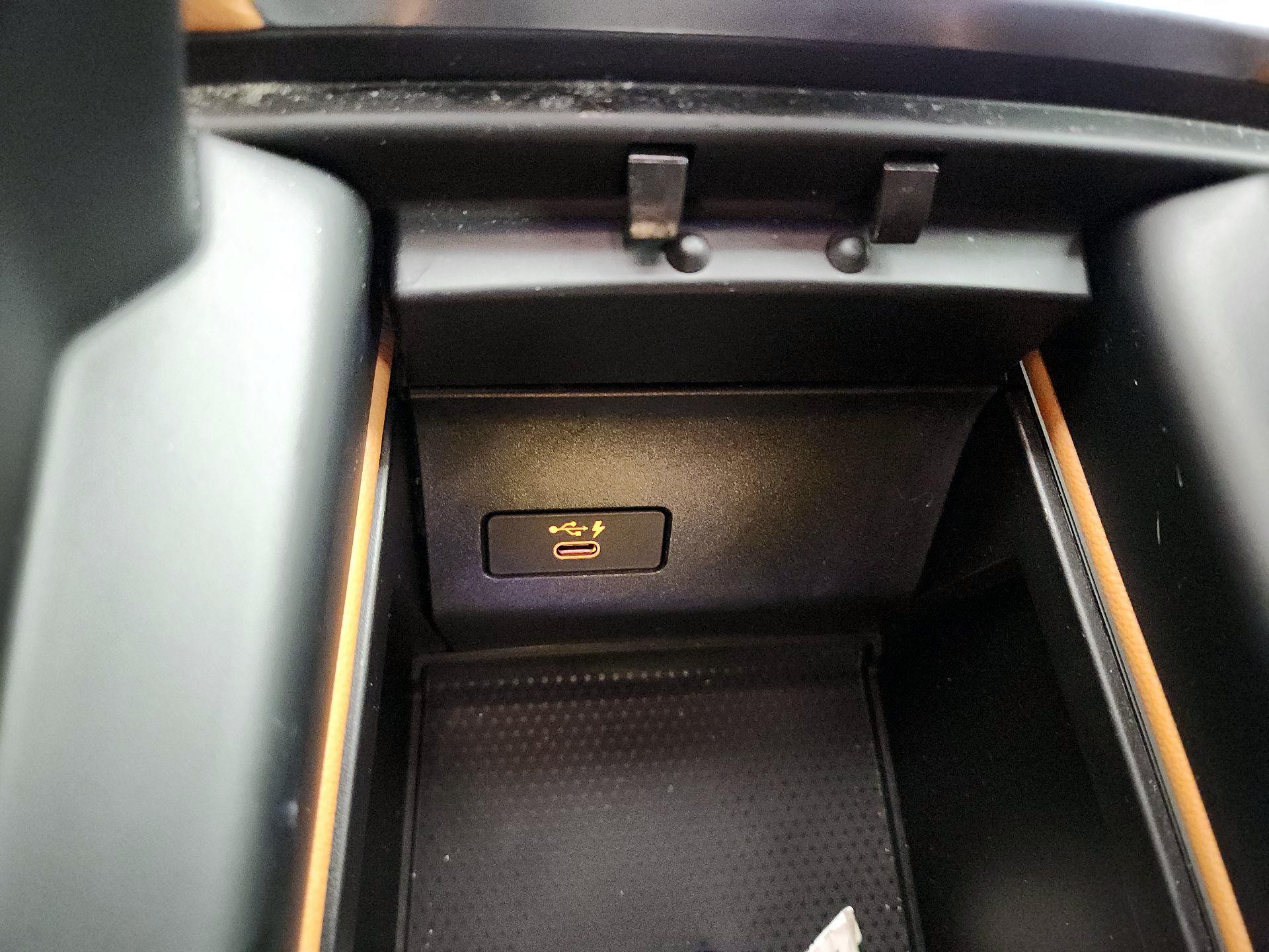 Thumbnail: 2021 BMW X5 - 19