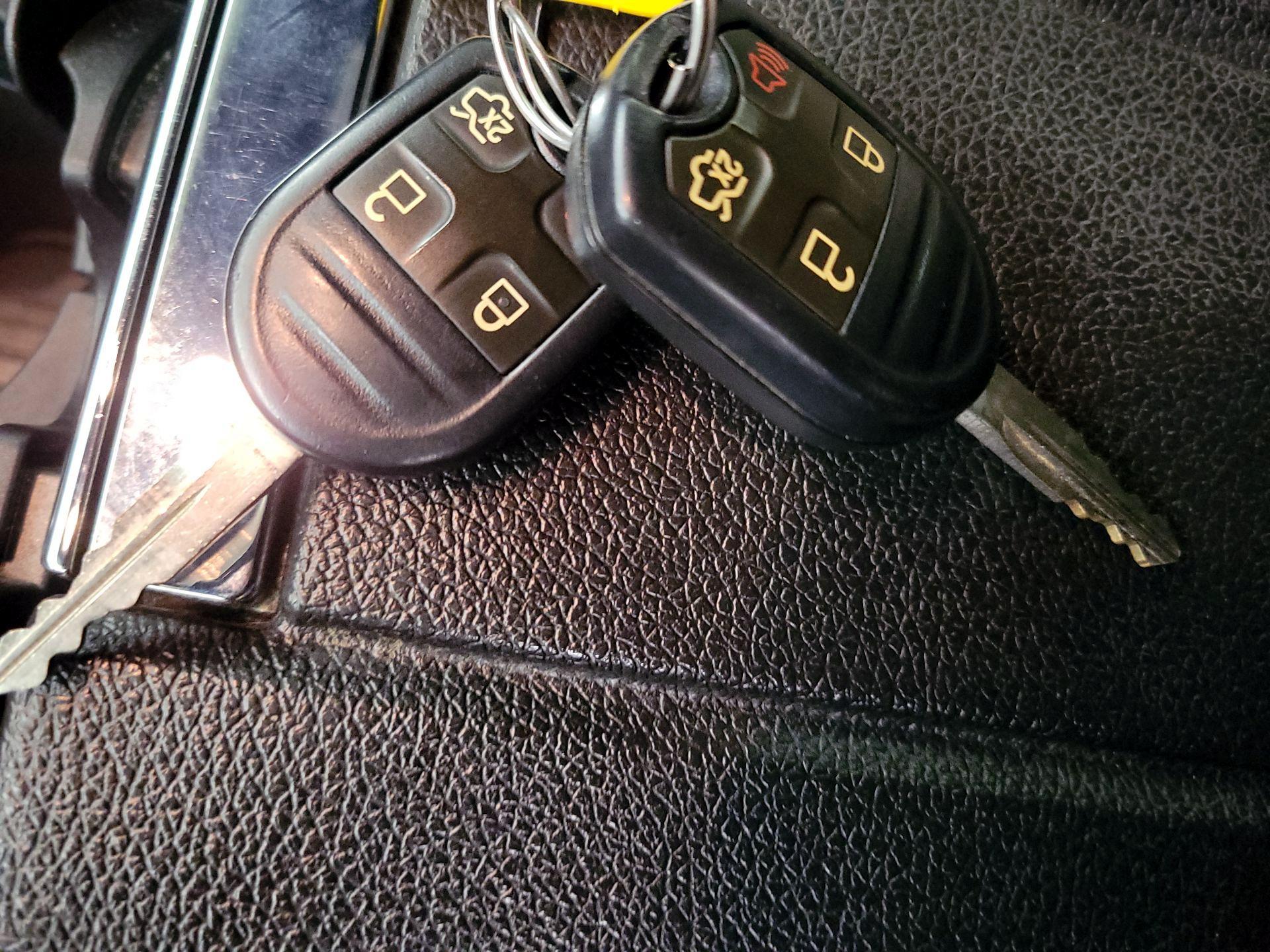 Thumbnail: 2014 Ford Mustang - 19
