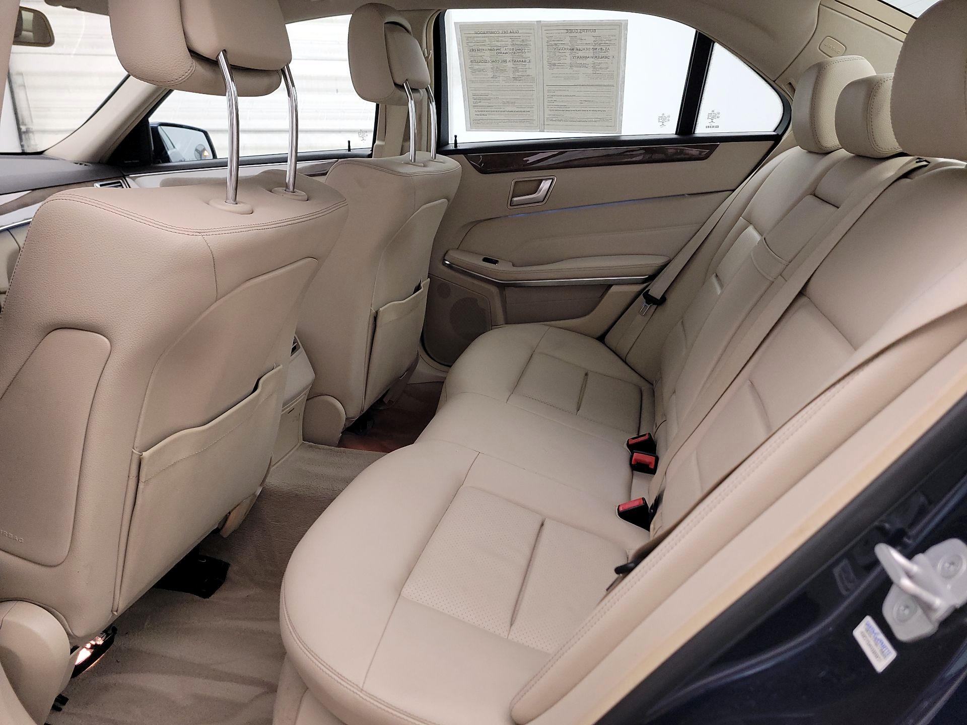 Thumbnail: 2015 Mercedes-Benz E-Class - 19