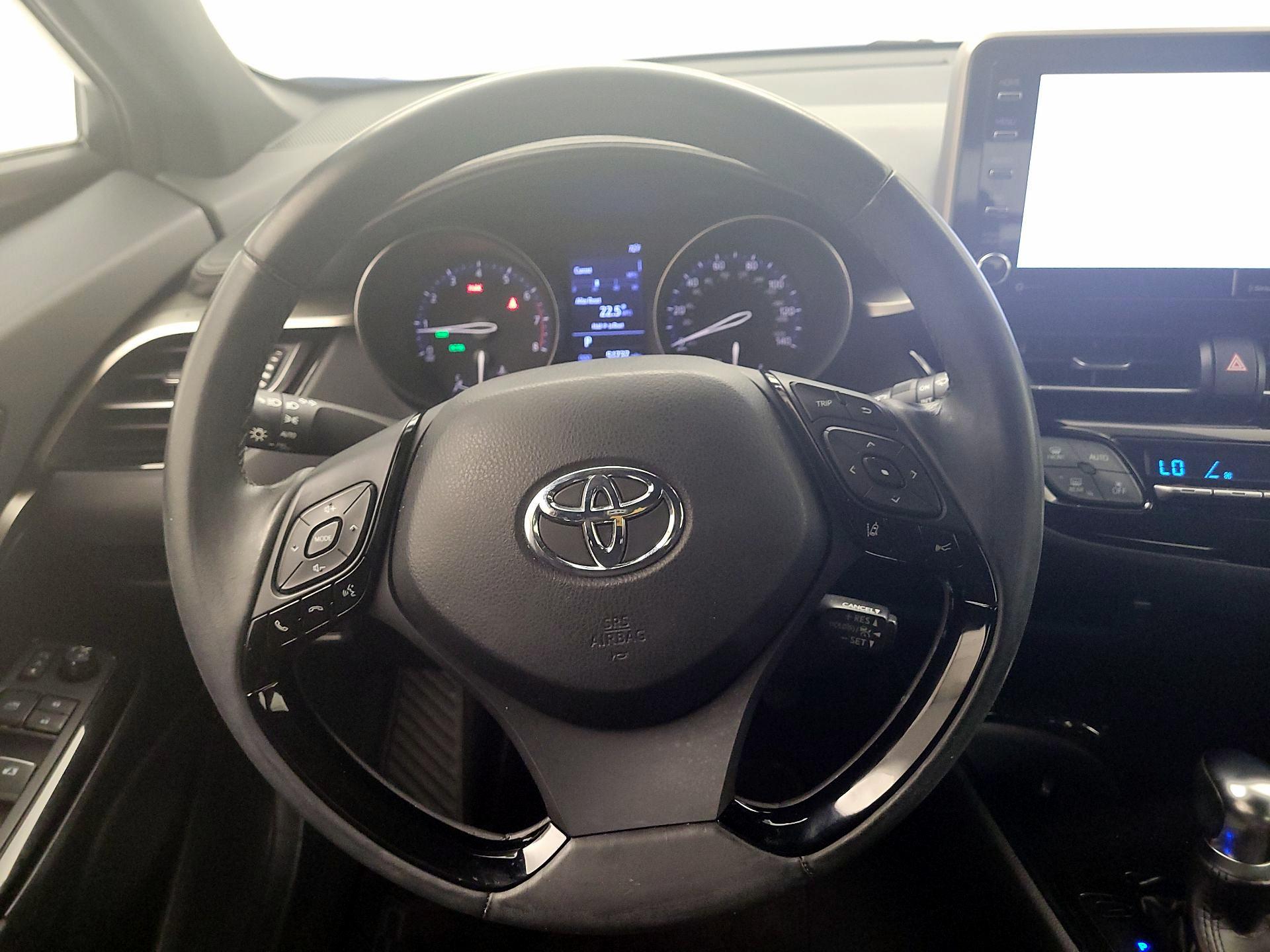 Thumbnail: 2019 Toyota C-HR - 10