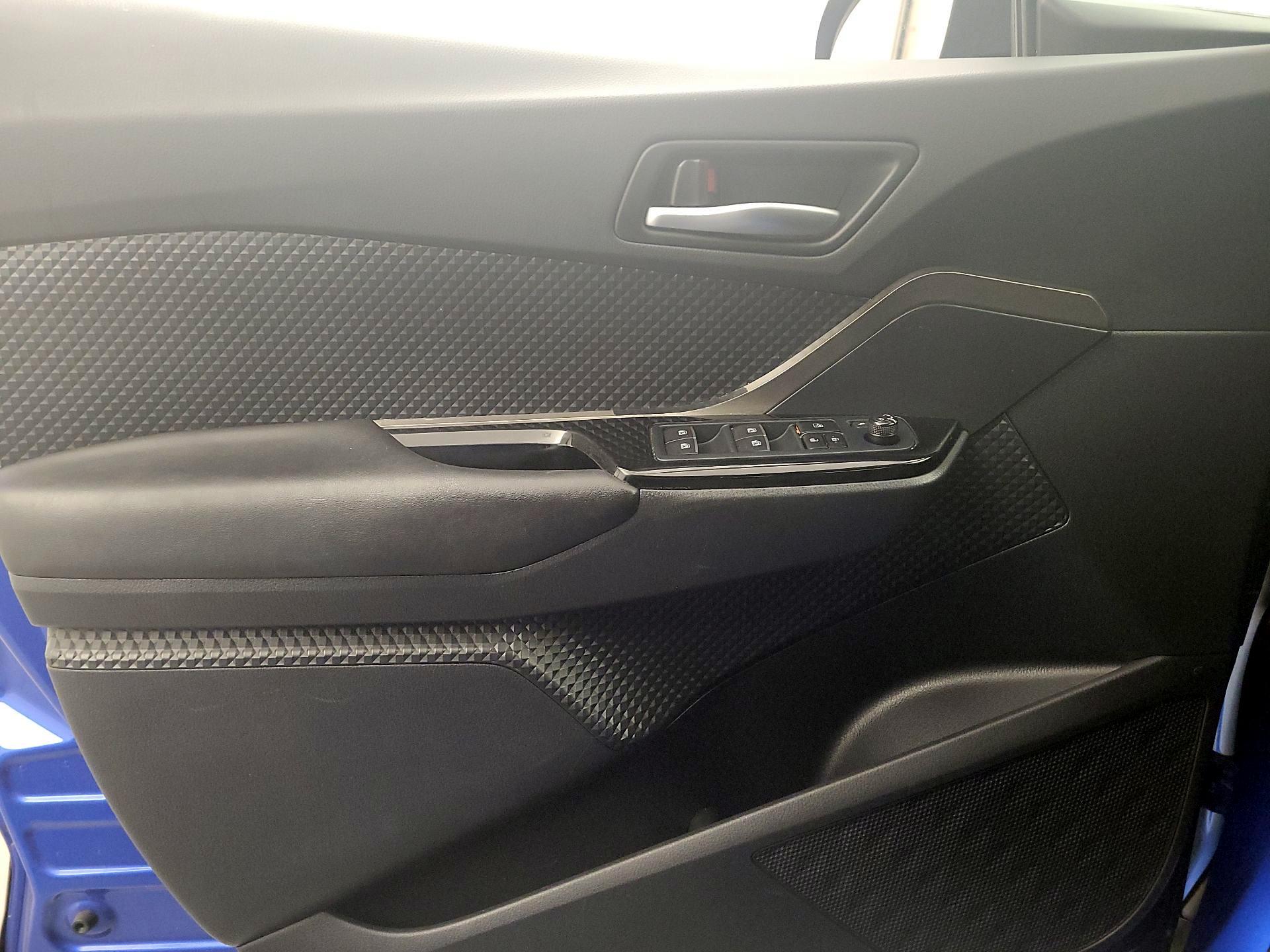 Thumbnail: 2019 Toyota C-HR - 12