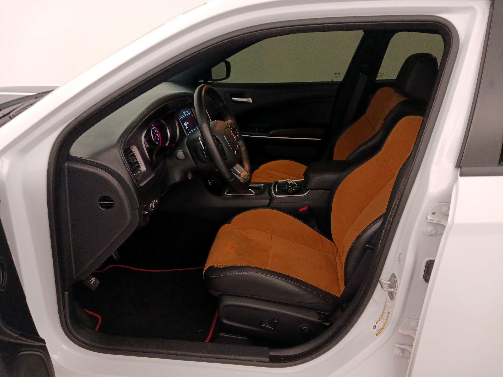 Thumbnail: 2021 Dodge Charger - 11