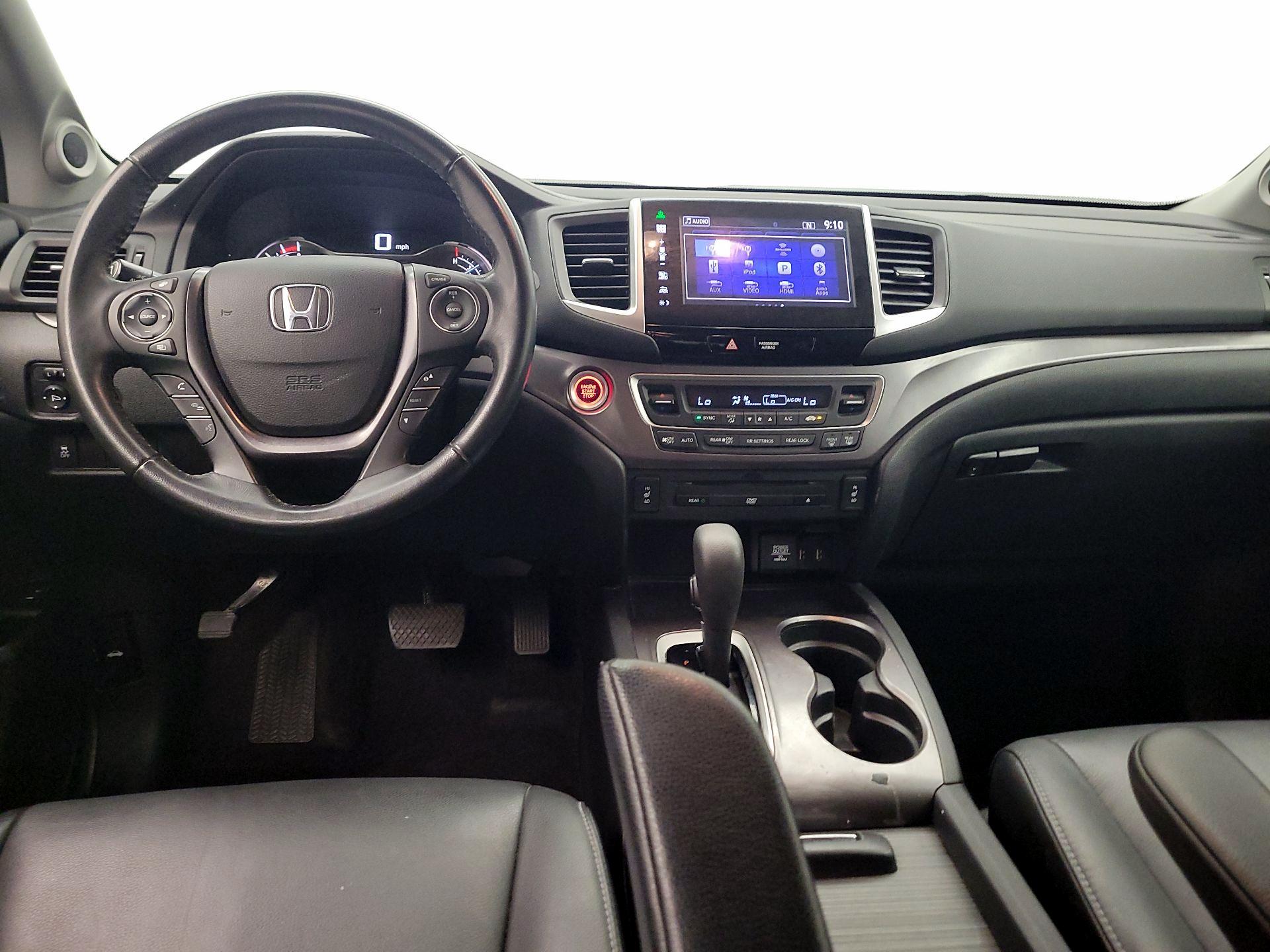 Thumbnail: 2016 Honda Pilot - 9