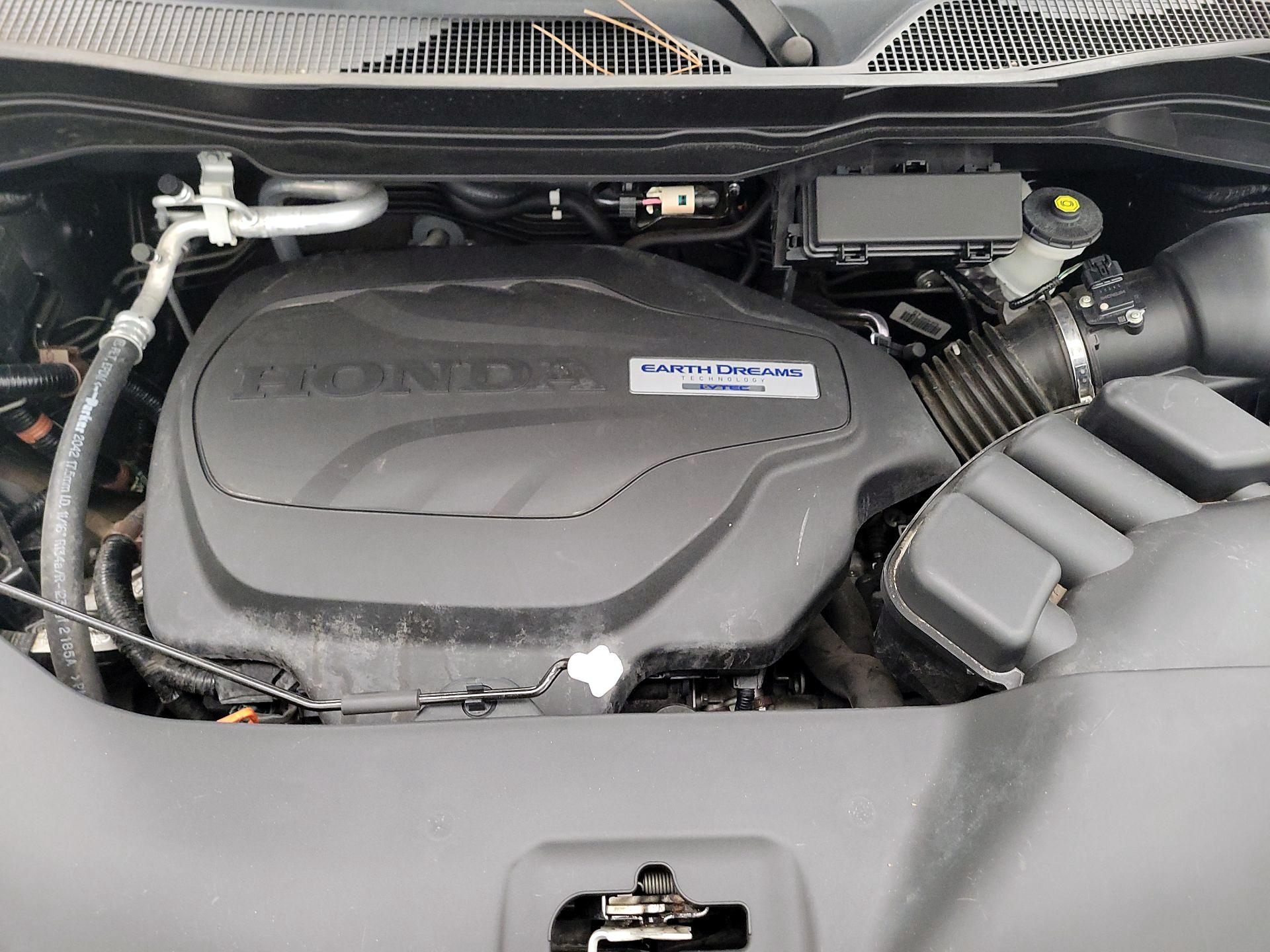Thumbnail: 2016 Honda Pilot - 17