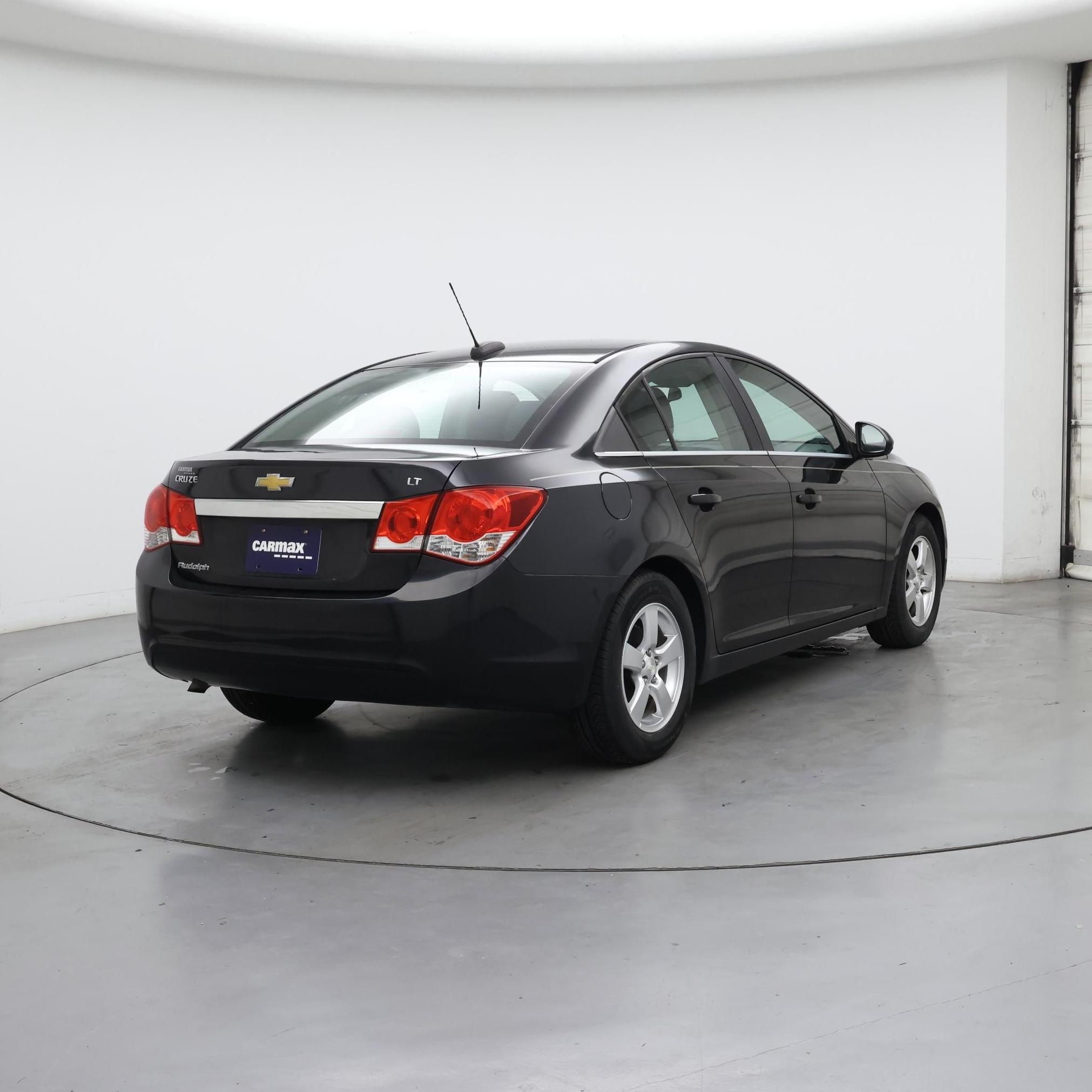 Thumbnail: 2015 Chevrolet Cruze - 8