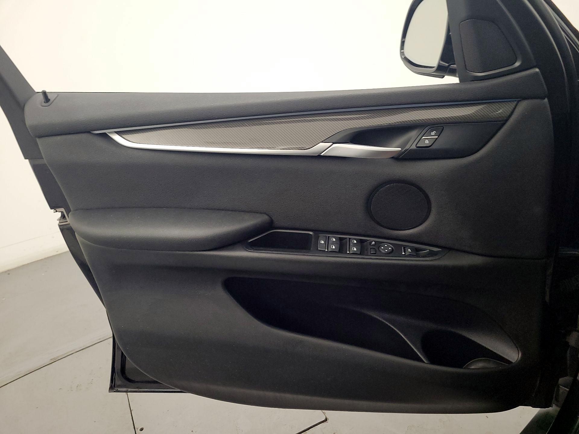 Thumbnail: 2018 BMW X5 - 12