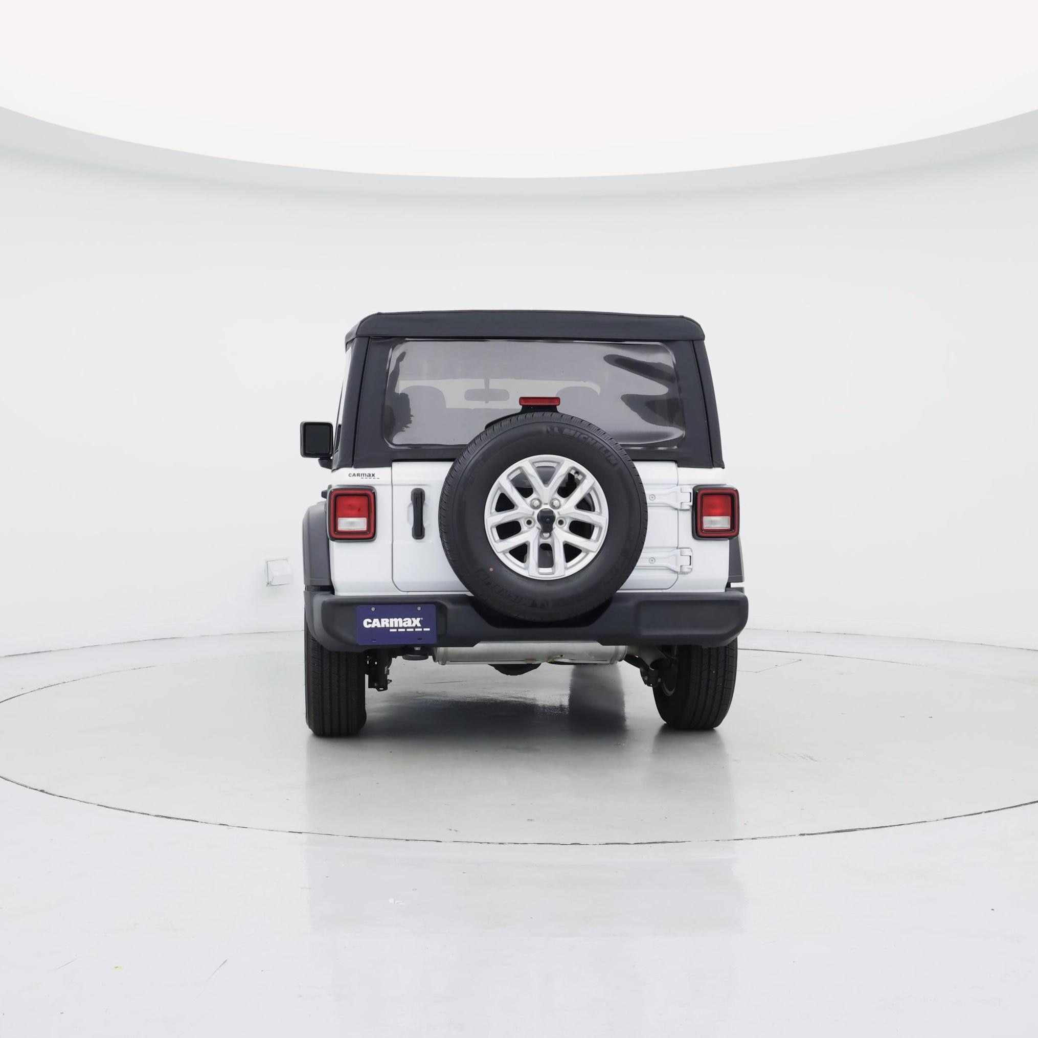 Thumbnail: 2023 Jeep Wrangler - 6