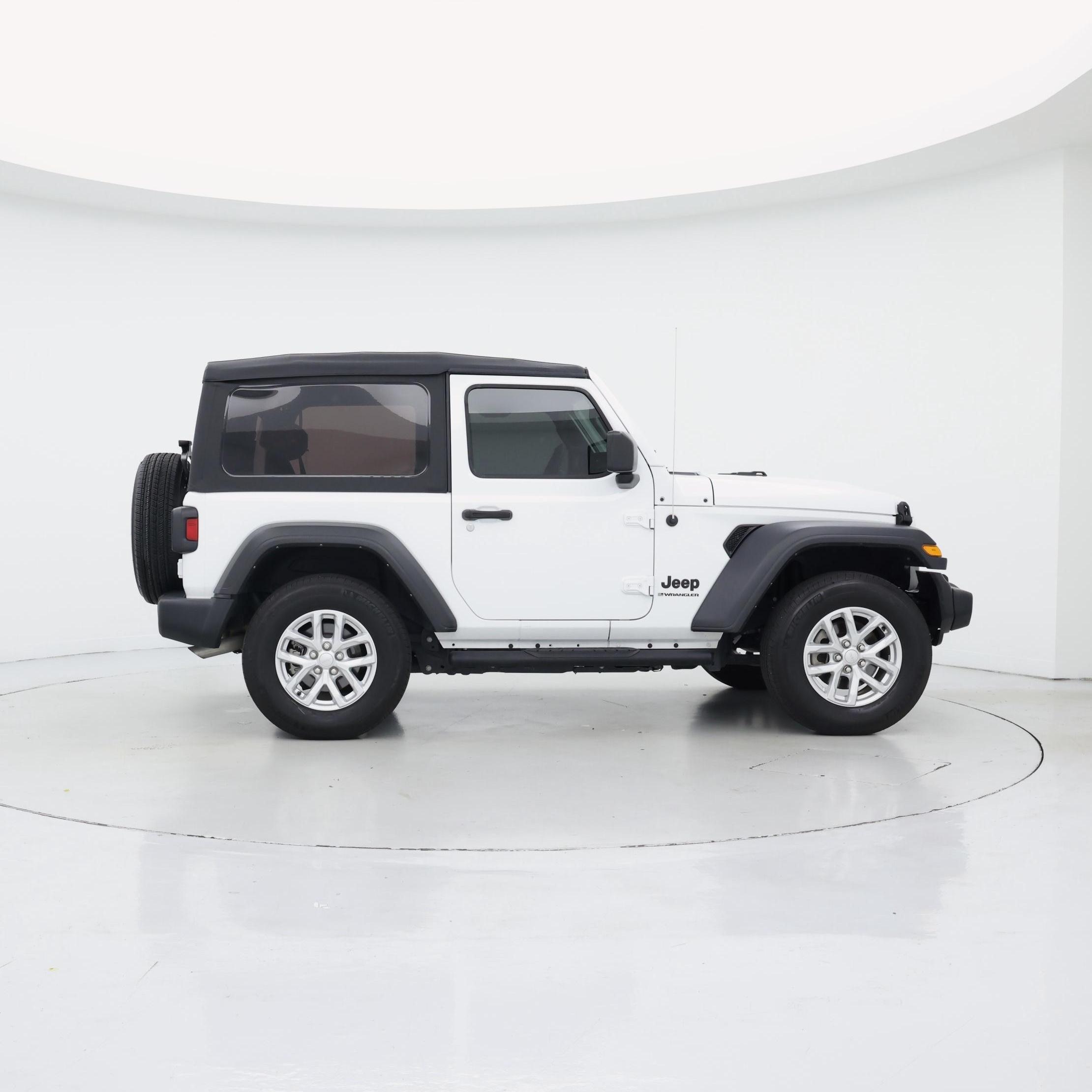 Thumbnail: 2023 Jeep Wrangler - 7