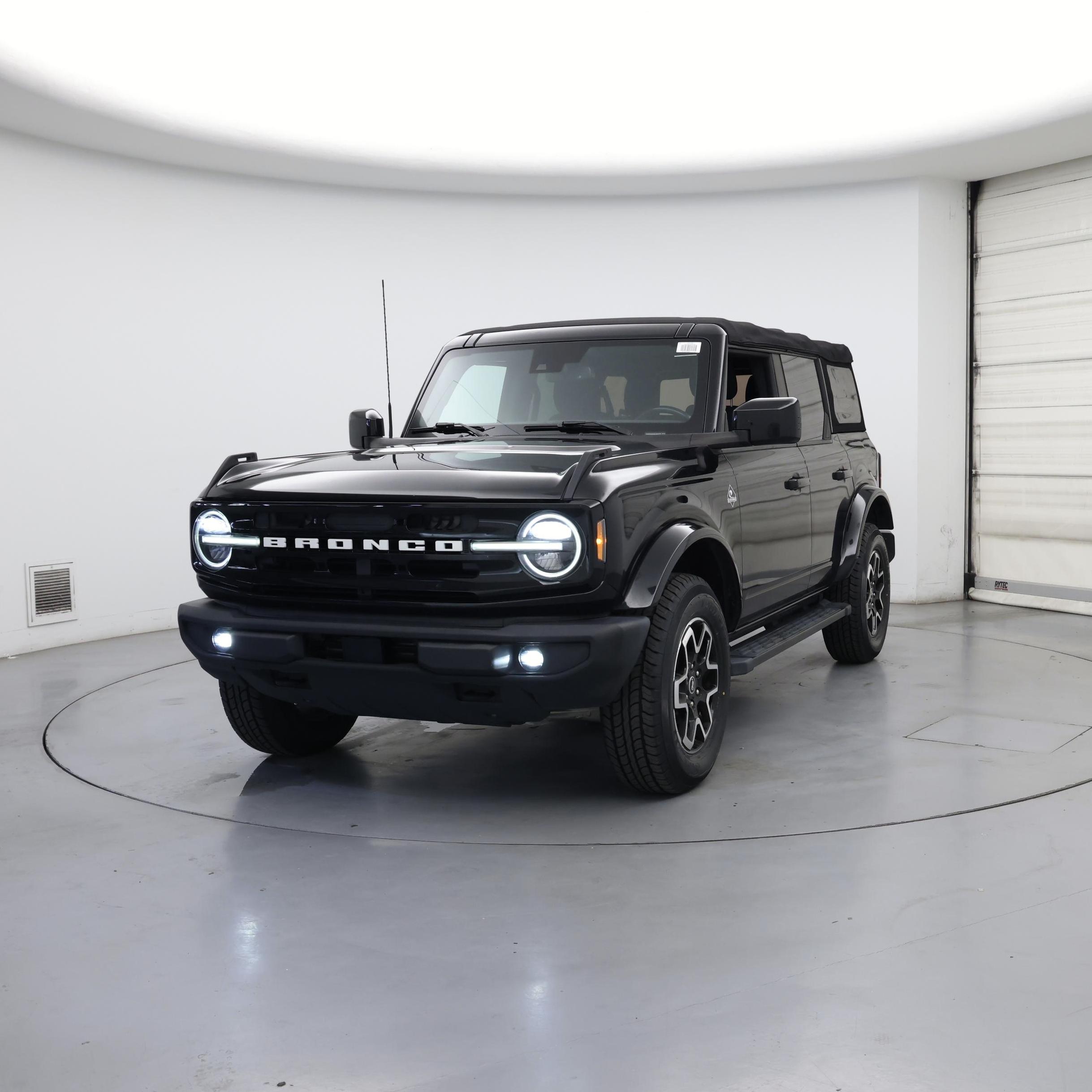 Thumbnail: 2022 Ford Bronco - 4