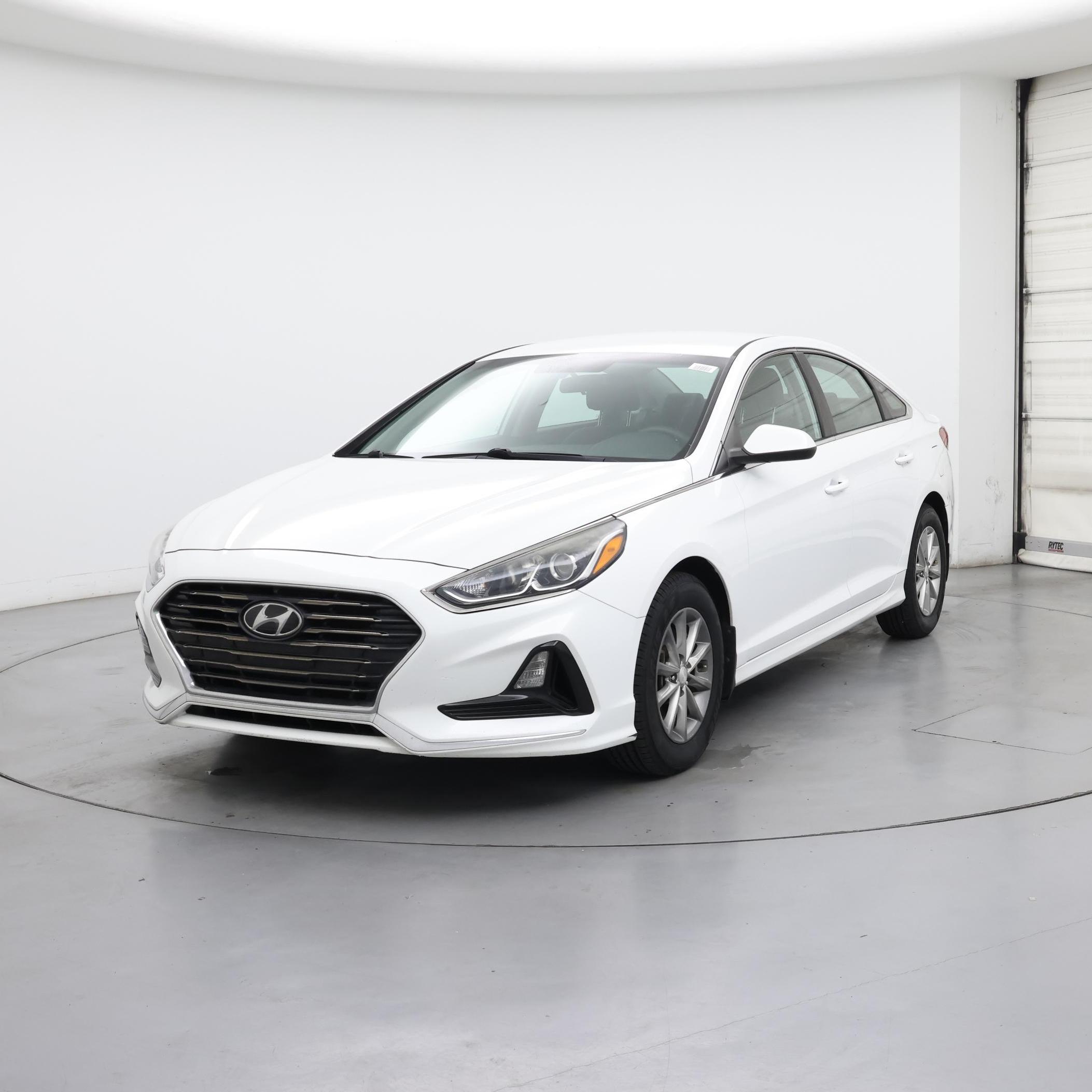 Thumbnail: 2019 Hyundai Sonata - 4