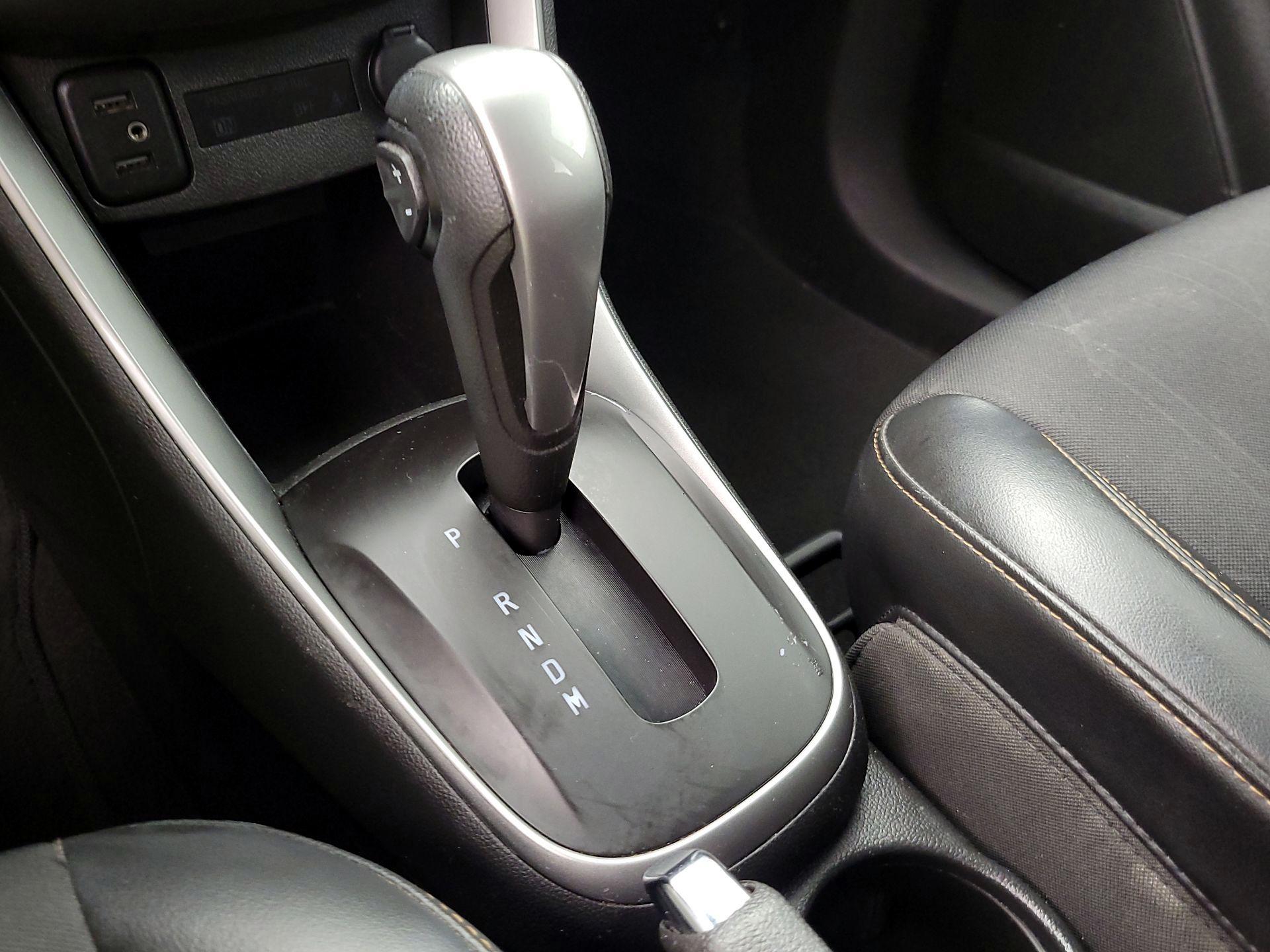 Thumbnail: 2019 Chevrolet Trax - 17