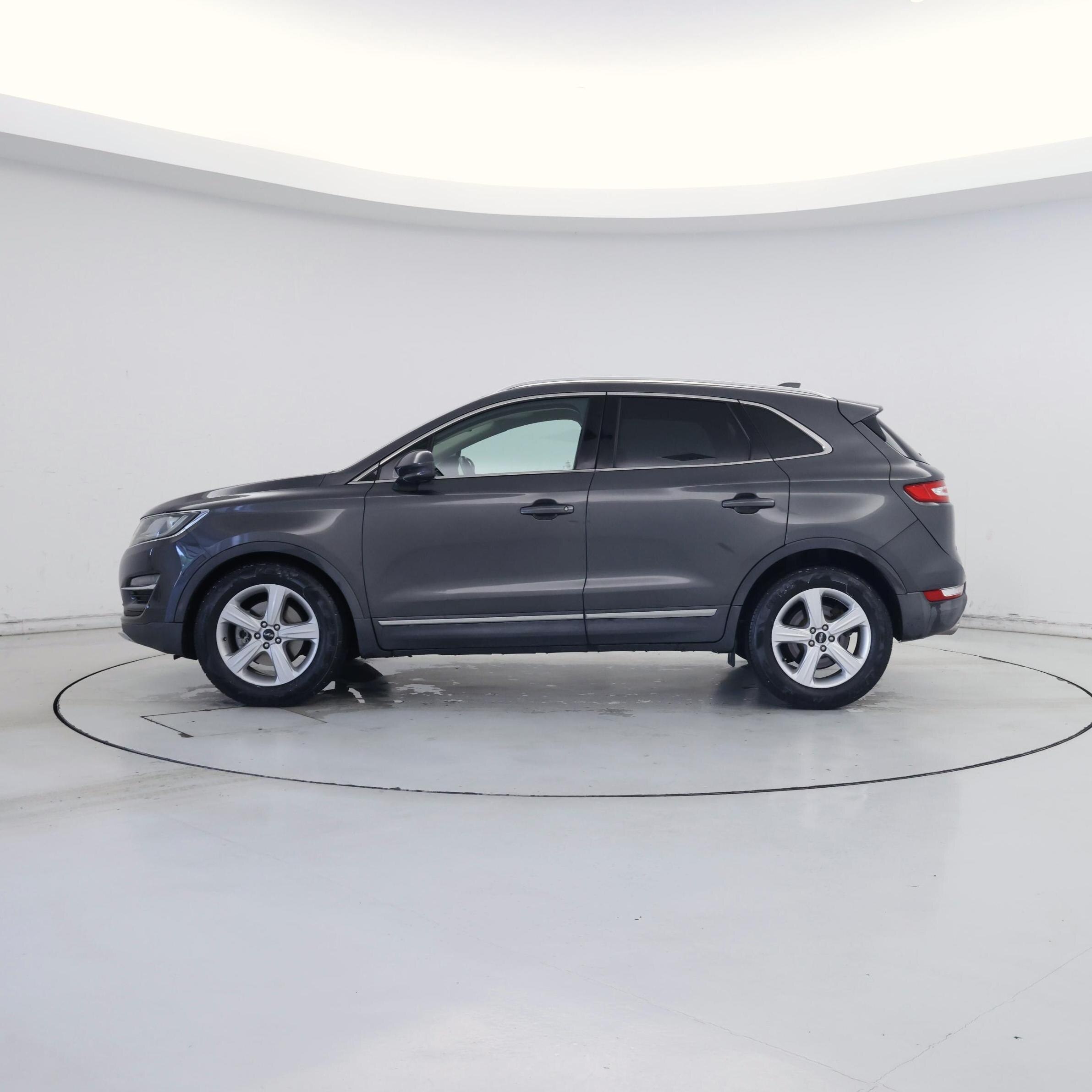 Thumbnail: 2018 Lincoln MKC - 3