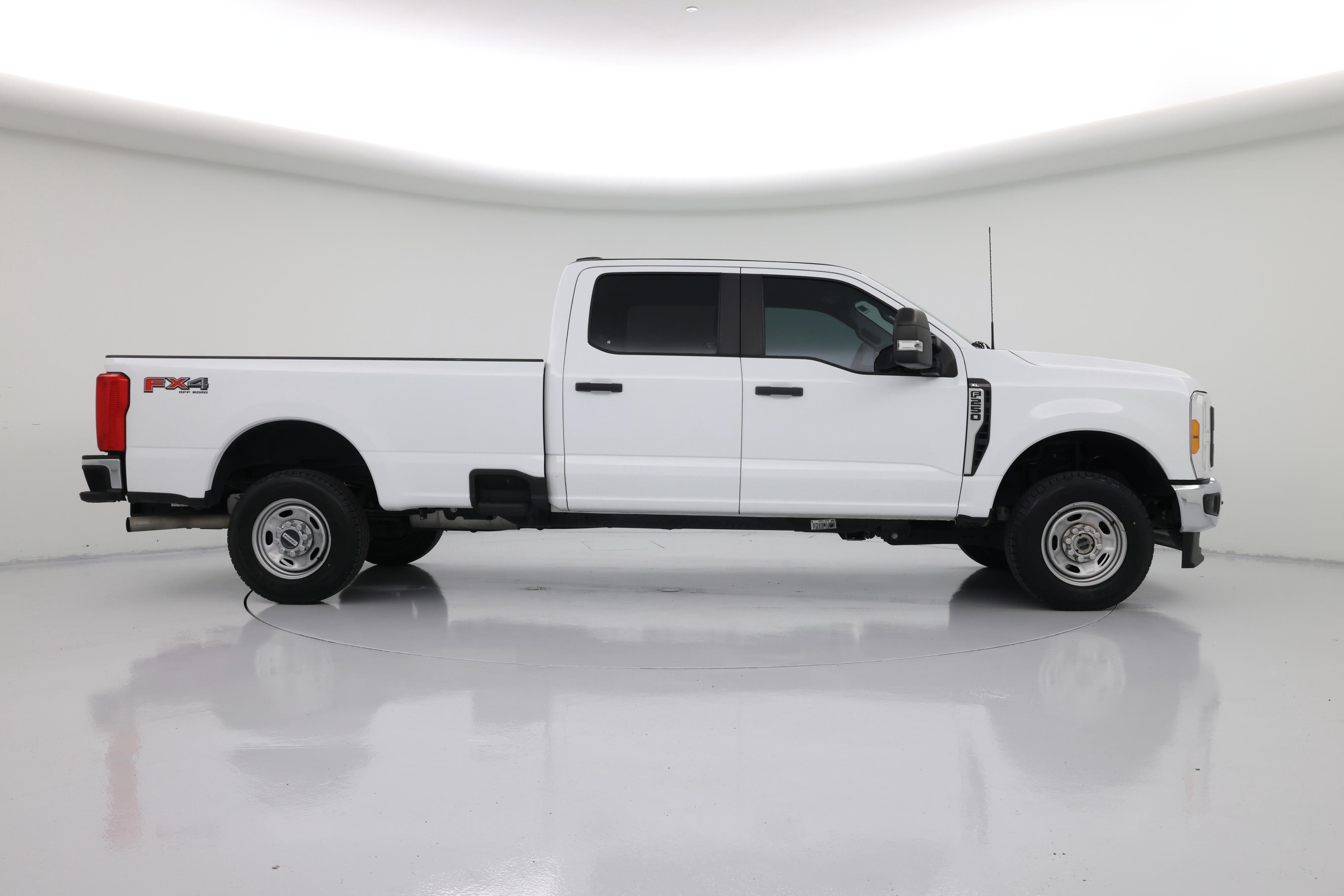 Thumbnail: 2023 Ford F-250 - 7