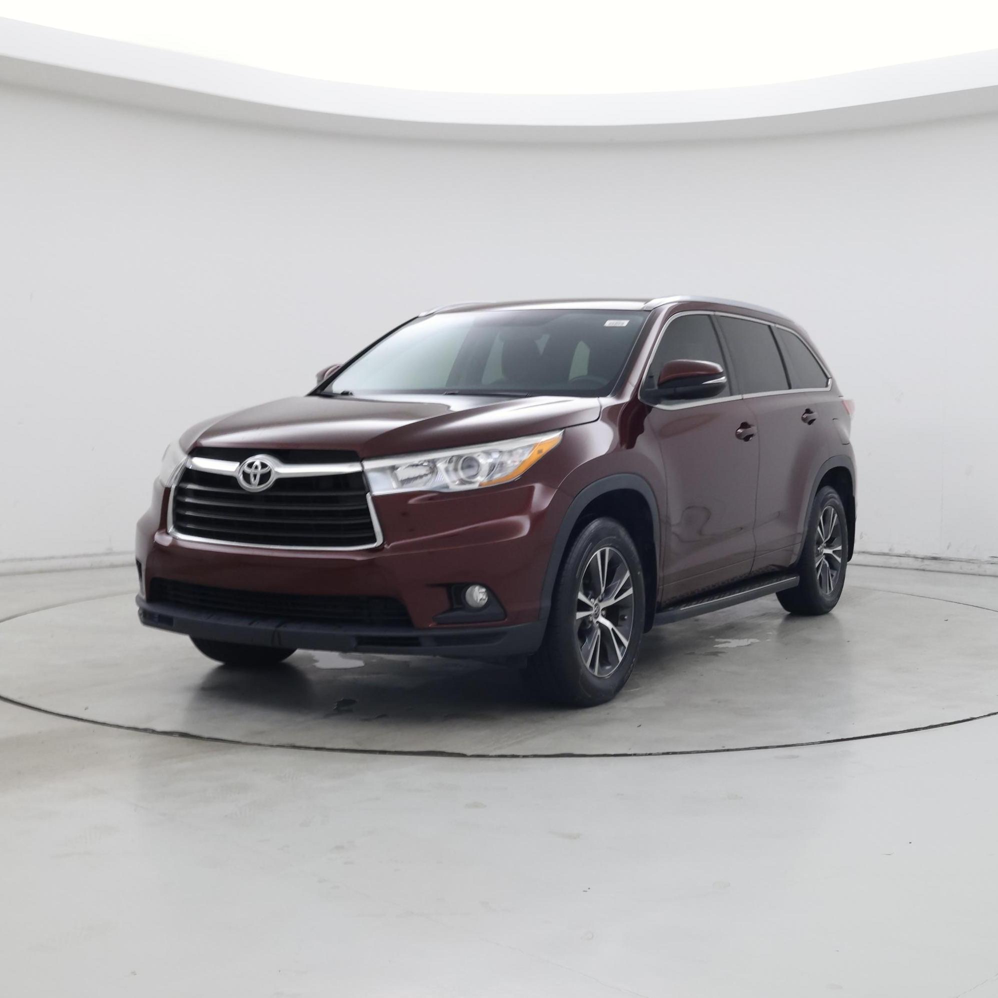 Thumbnail: 2016 Toyota Highlander - 4